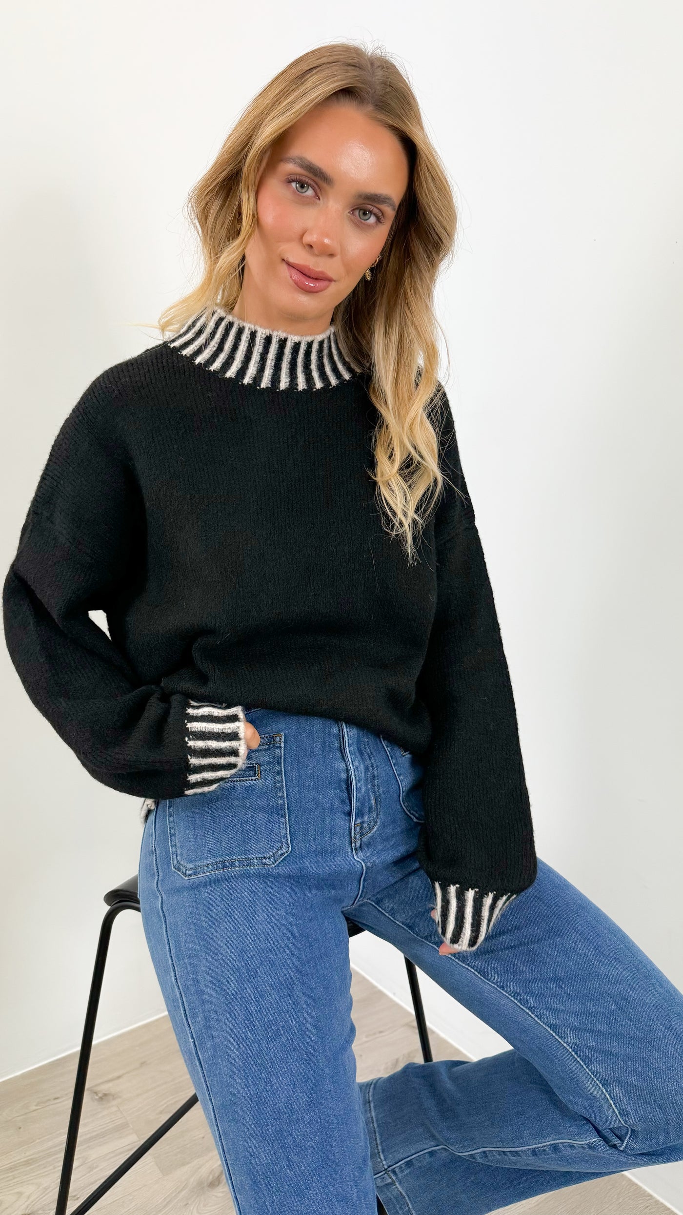 BESSIE STITCH KNIT - BLACK