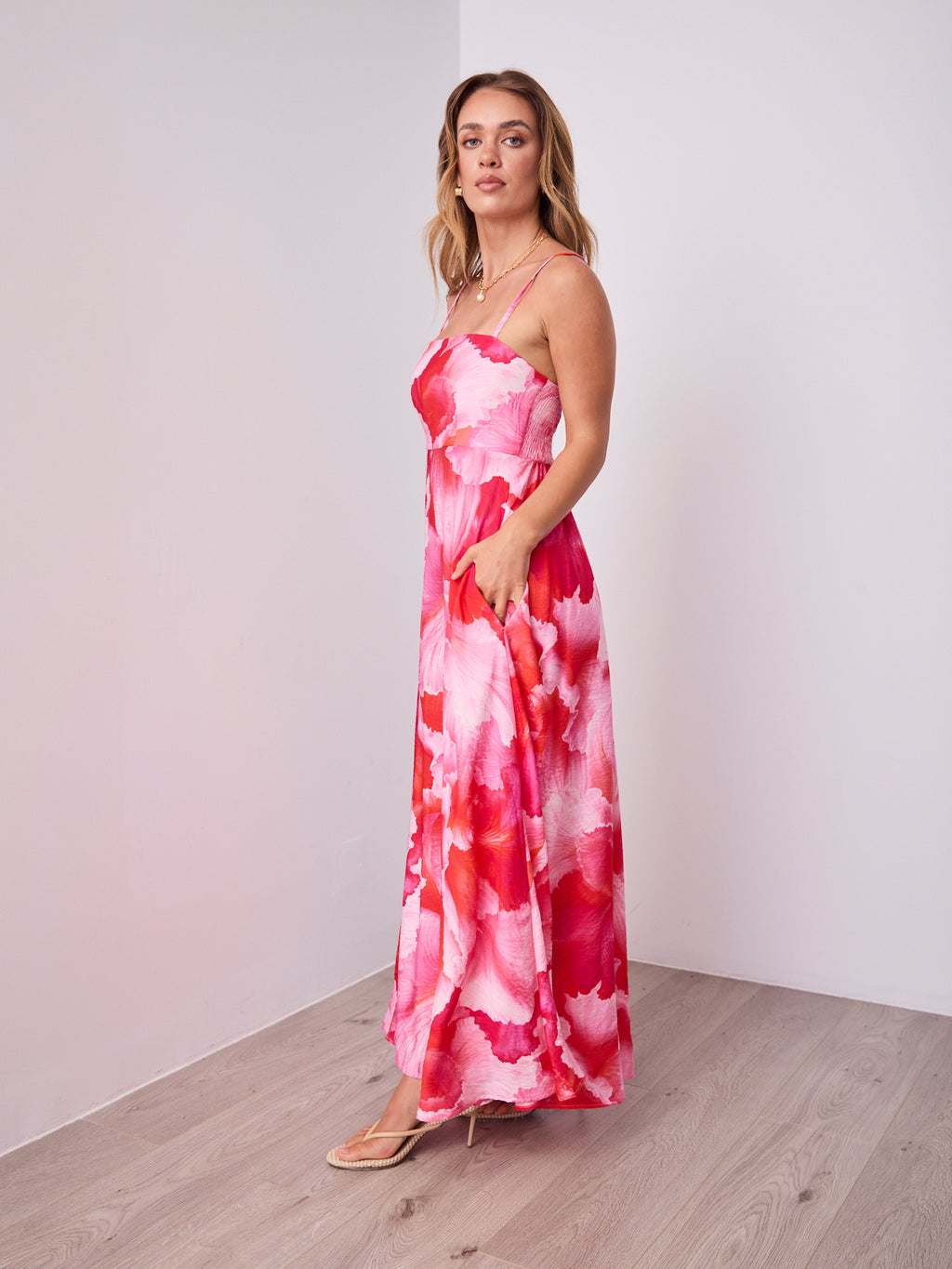 ROSE MAXI DRESS - PINK/RED