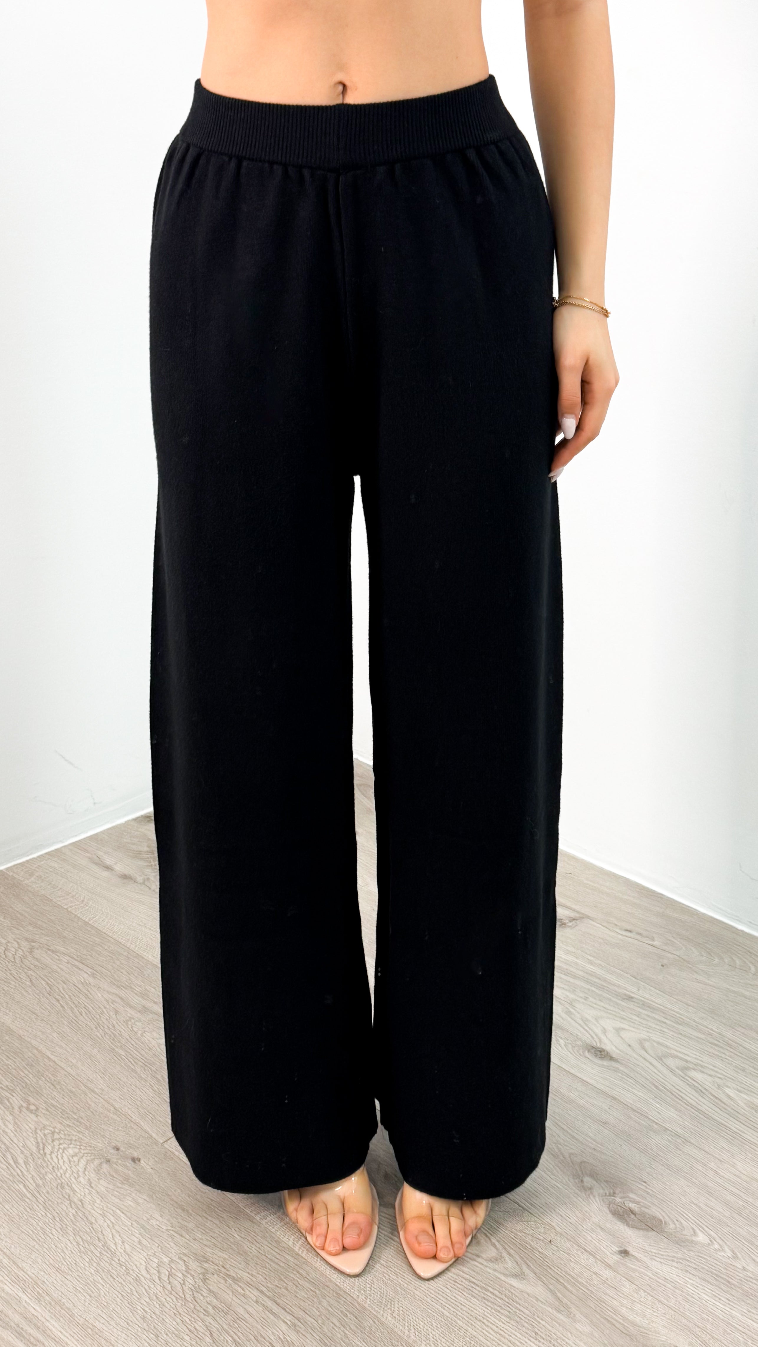 ENZA ZIP KNIT SET - BLACK