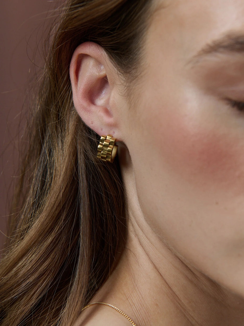 RIPPLE 18K GOLD PLATED EARRINGS - GOLD