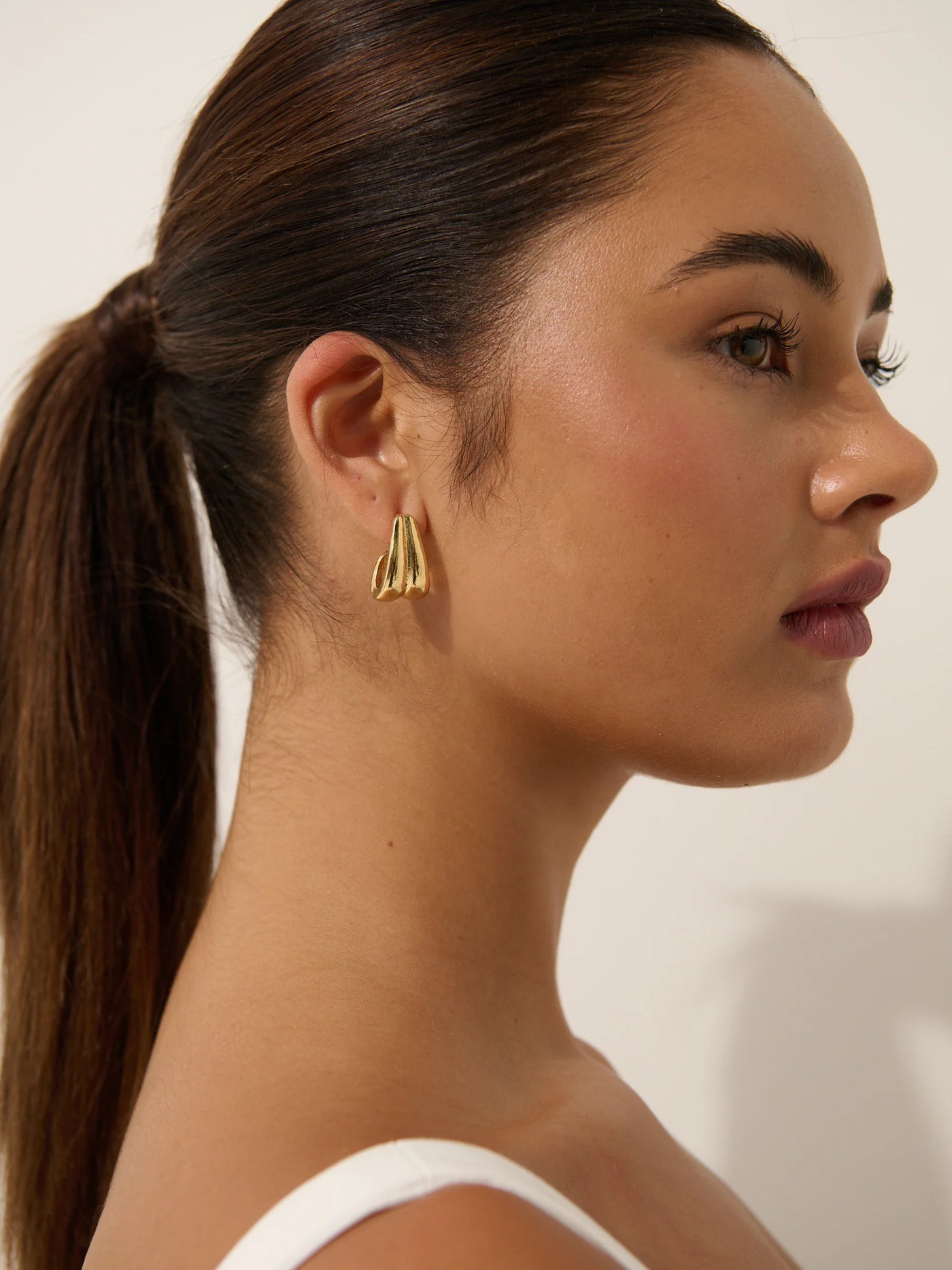 INA 18K GOLD PLATED EARRINGS - GOLD