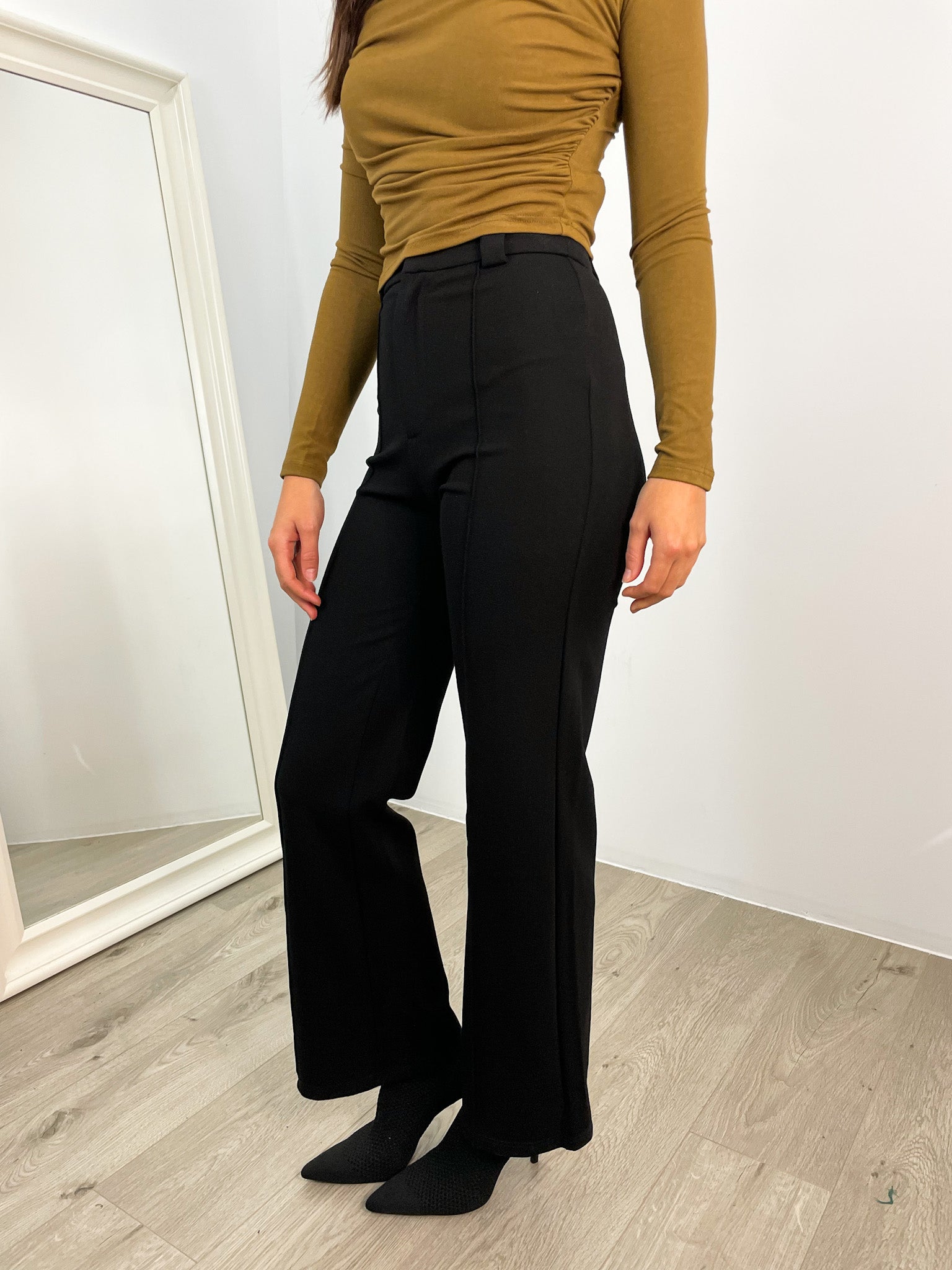 ISABELLA PANT - BLACK