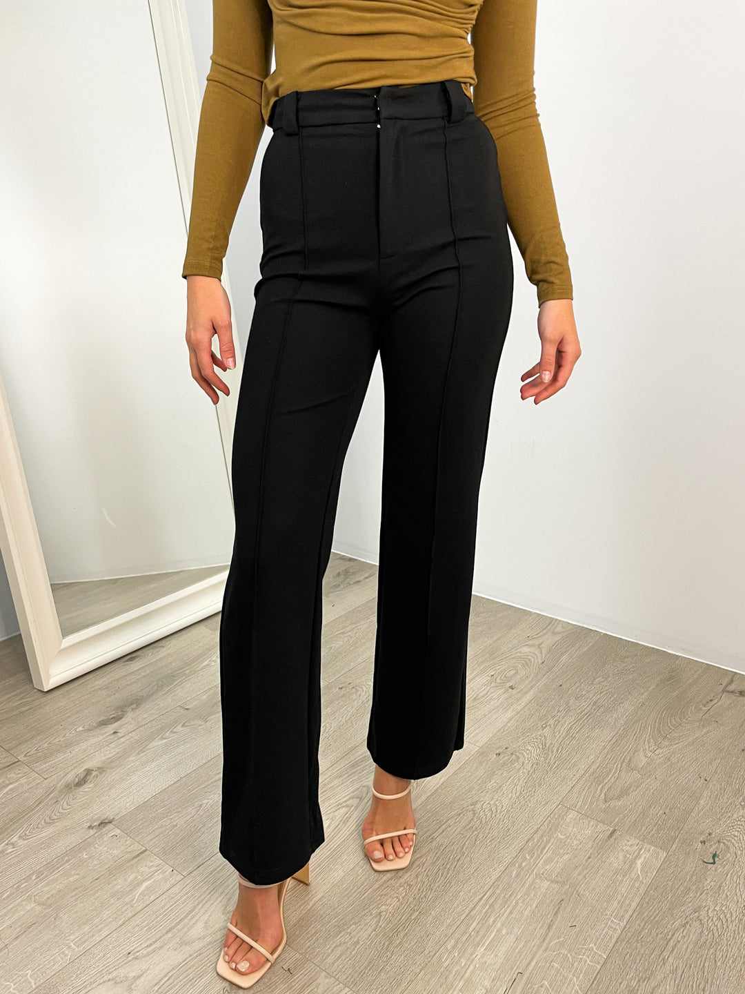 ISABELLA PANT - BLACK