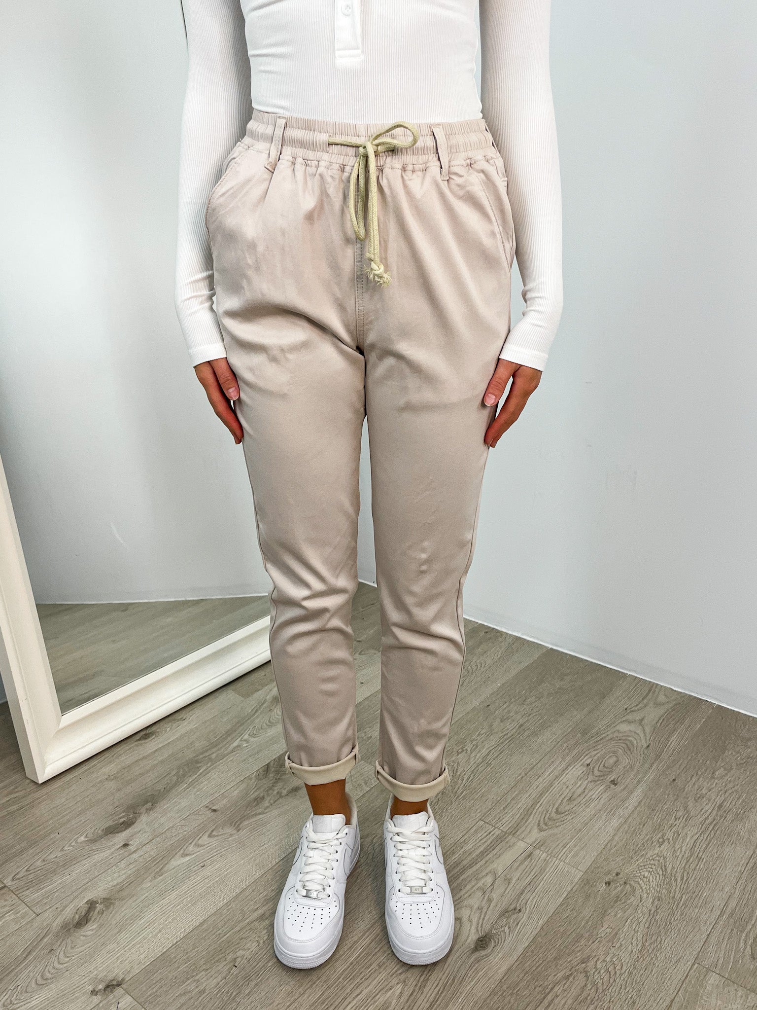 EVAN JOGGER - BEIGE