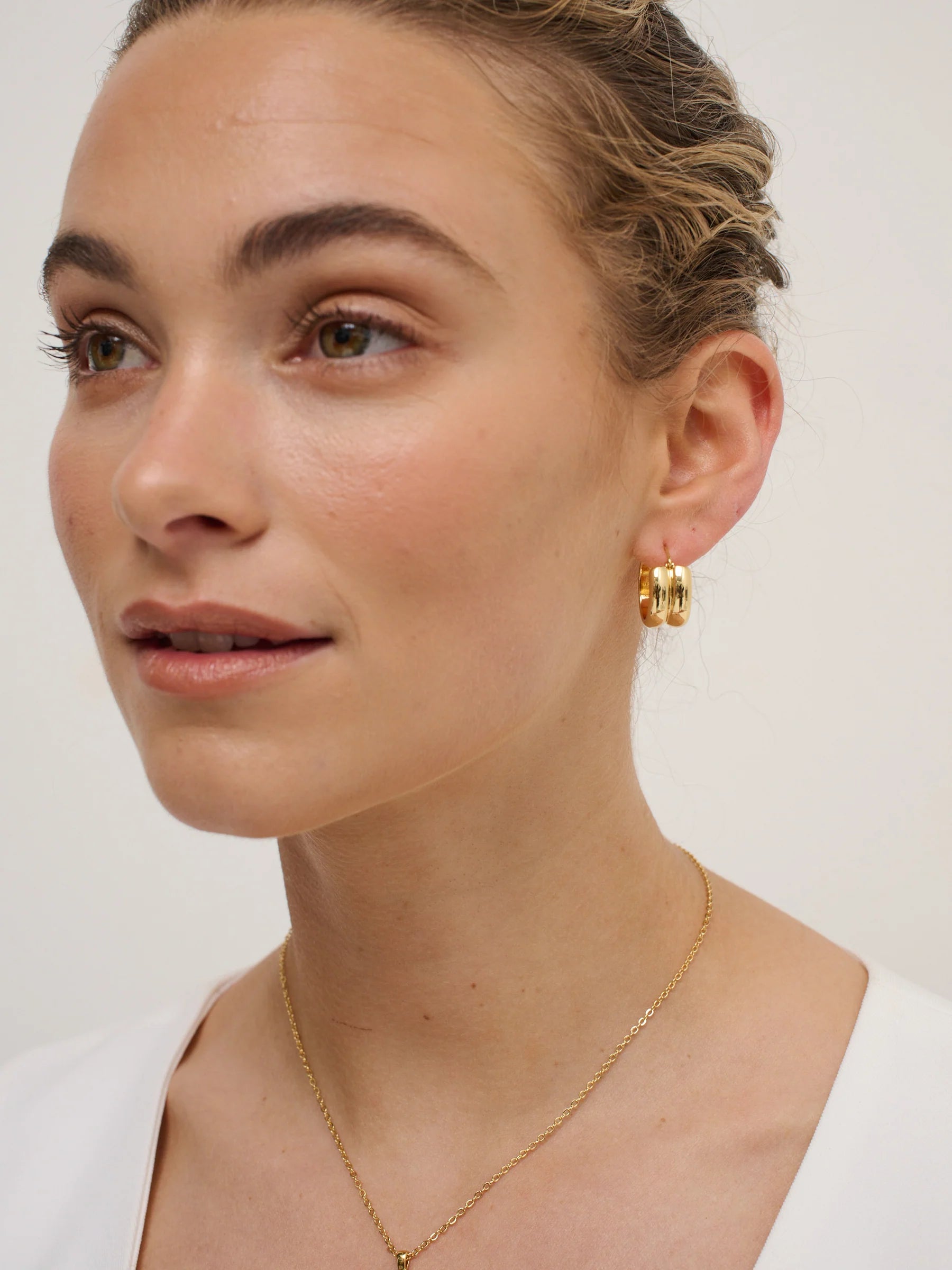 DOUBLE HOOP 18K GOLD PLATED EARRINGS - GOLD