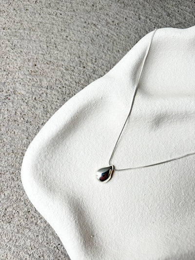 MINI DROPLET STERLING SILVER NECKLACE - SILVER