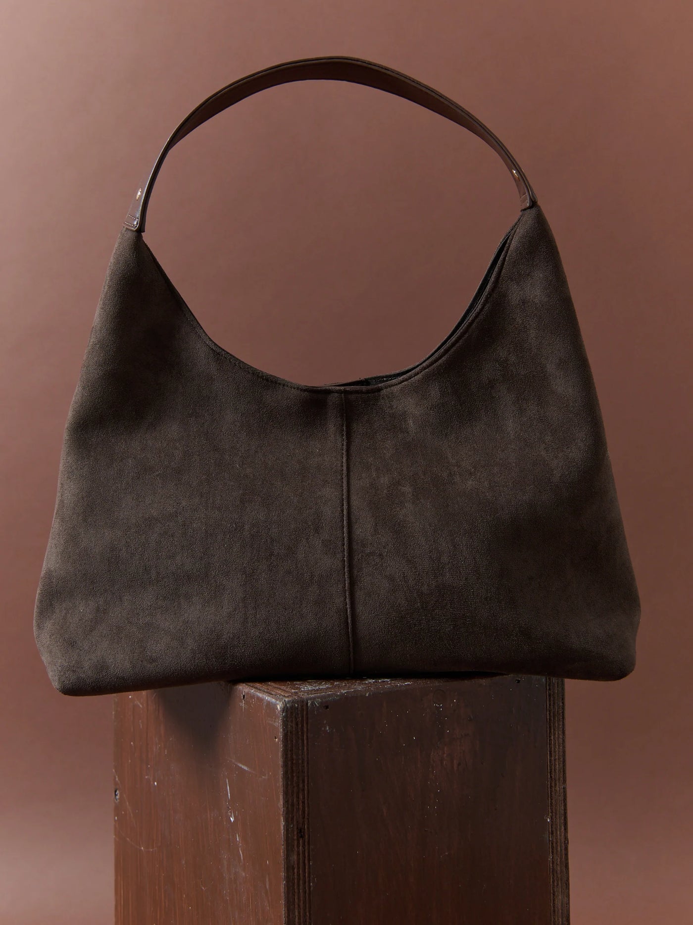 SAXON SUEDE BAG - CHOCOLATE