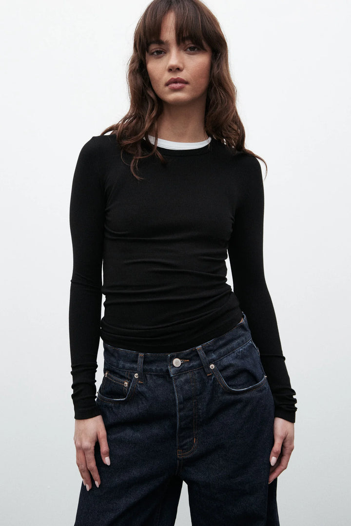 'BAYSE' NYLA TOP - BLACK