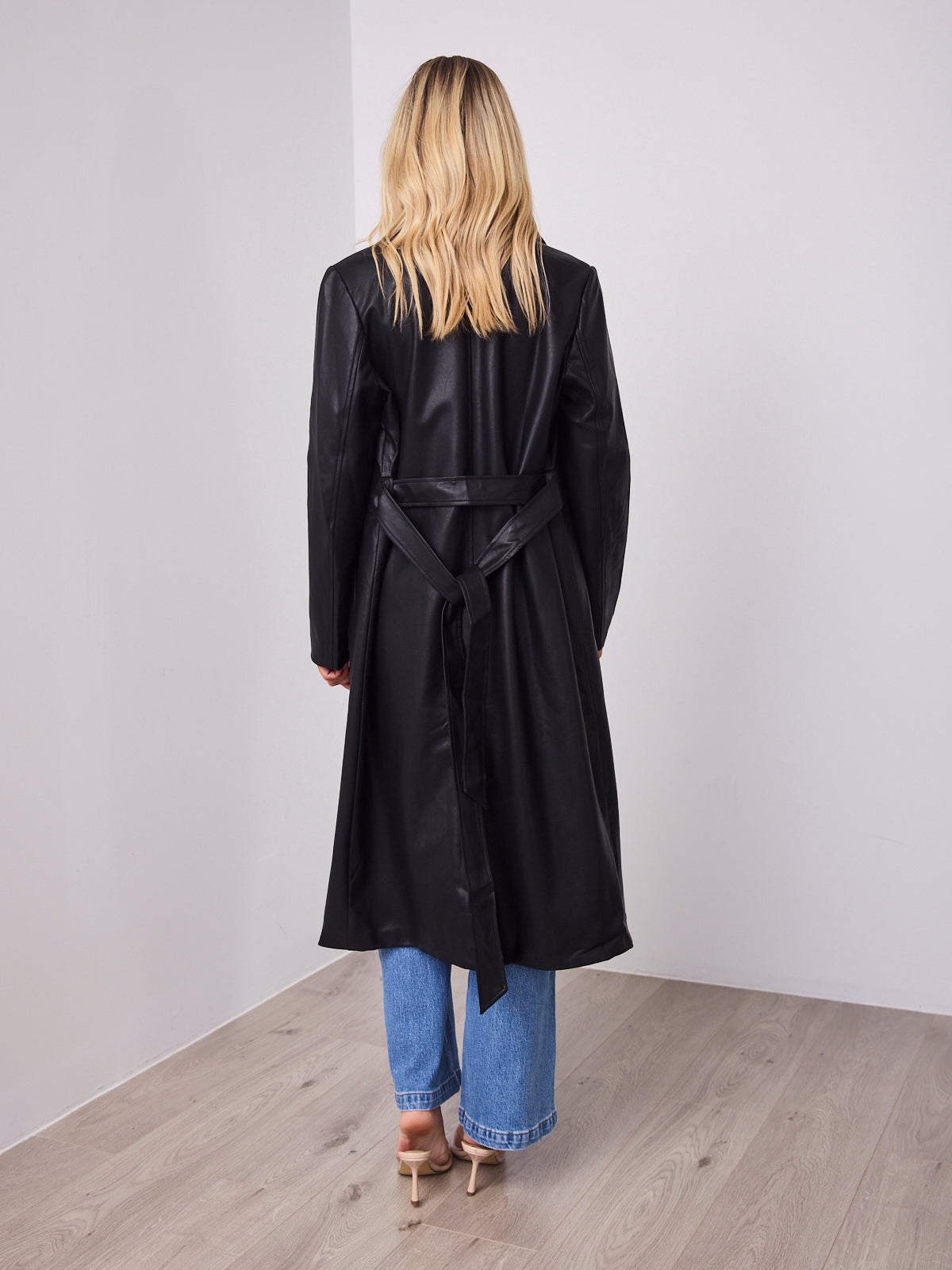 JULIAN PU TRENCH - BLACK
