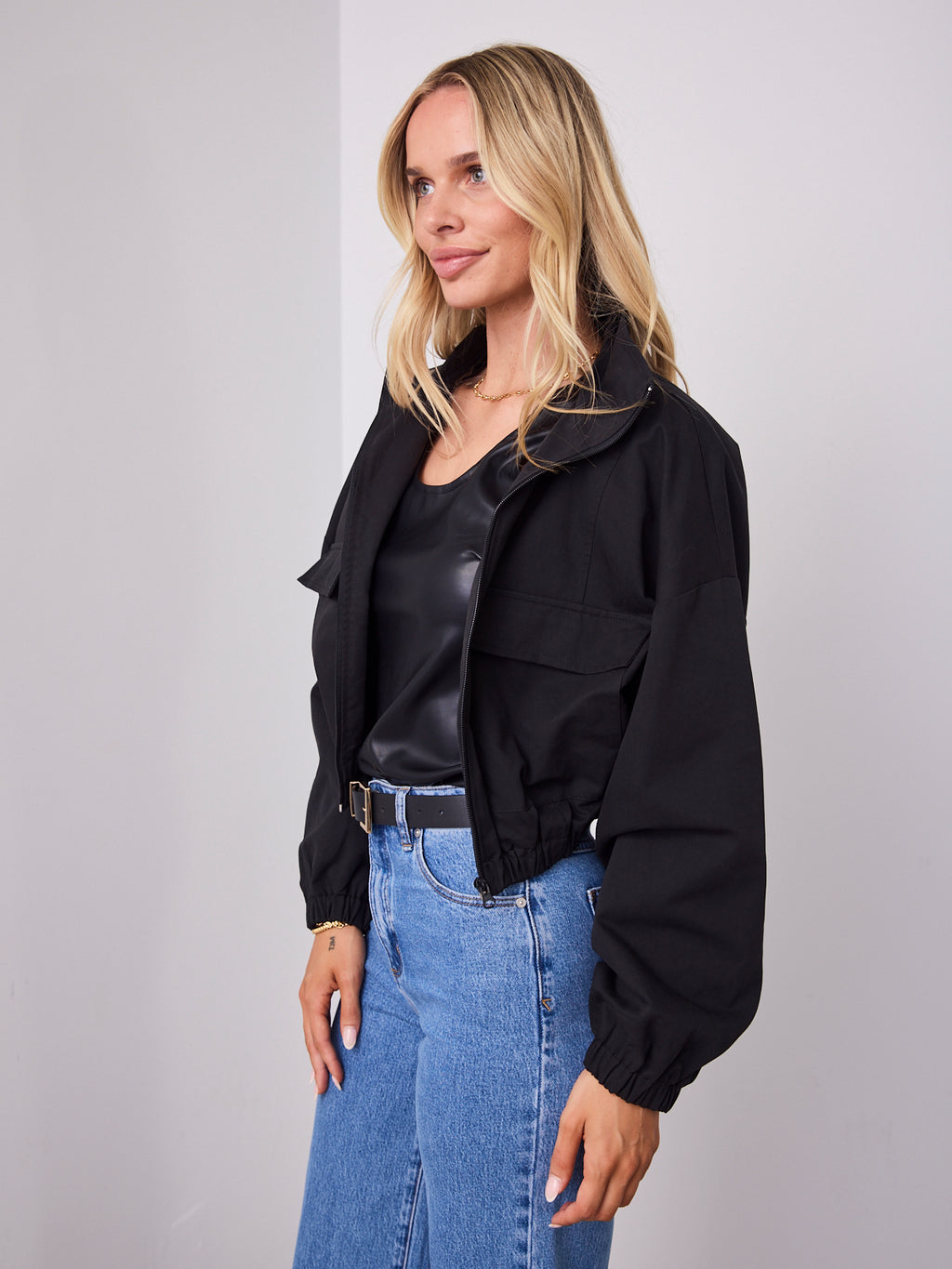 CIENNE BOMBER JACKET - BLACK