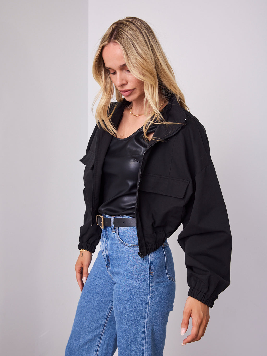 CIENNE BOMBER JACKET - BLACK