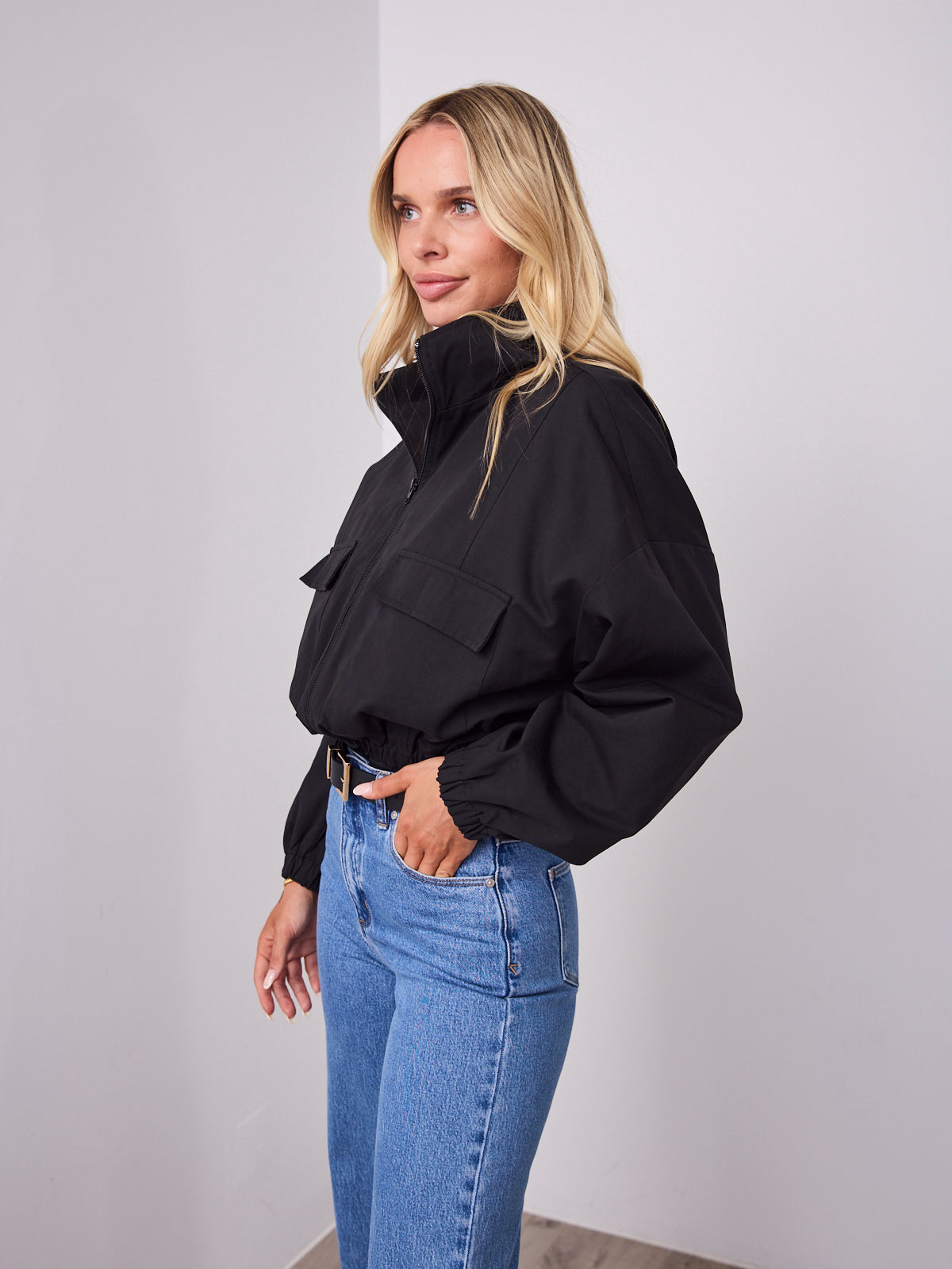 CIENNE BOMBER JACKET - BLACK