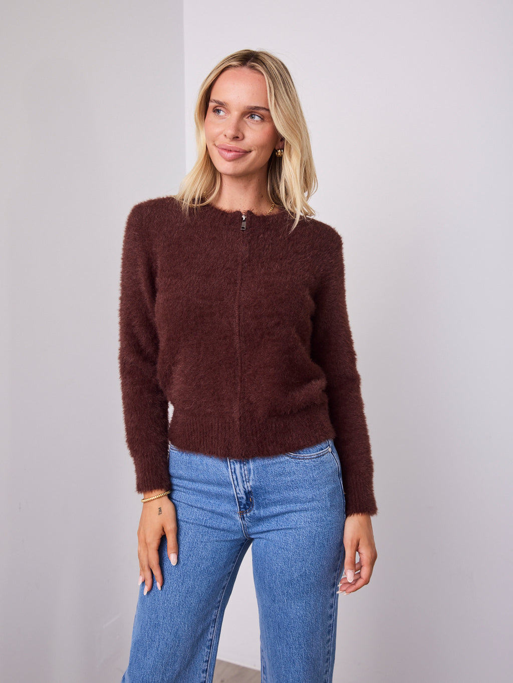 DOMINIQUE ZIP FLUFFY KNIT - CHOCOLATE