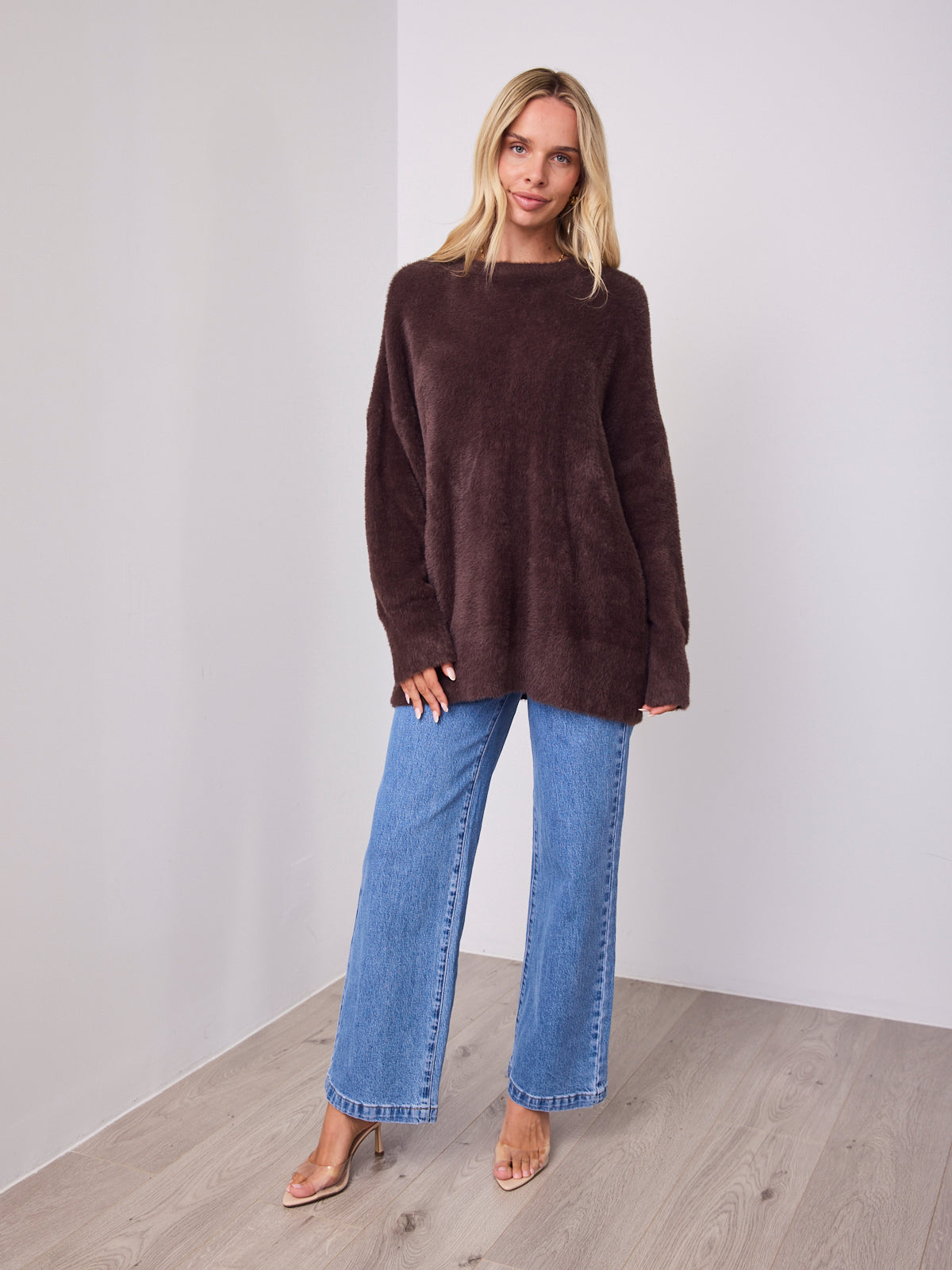 REMY LONG FLUFFY KNIT - CHOCOLATE
