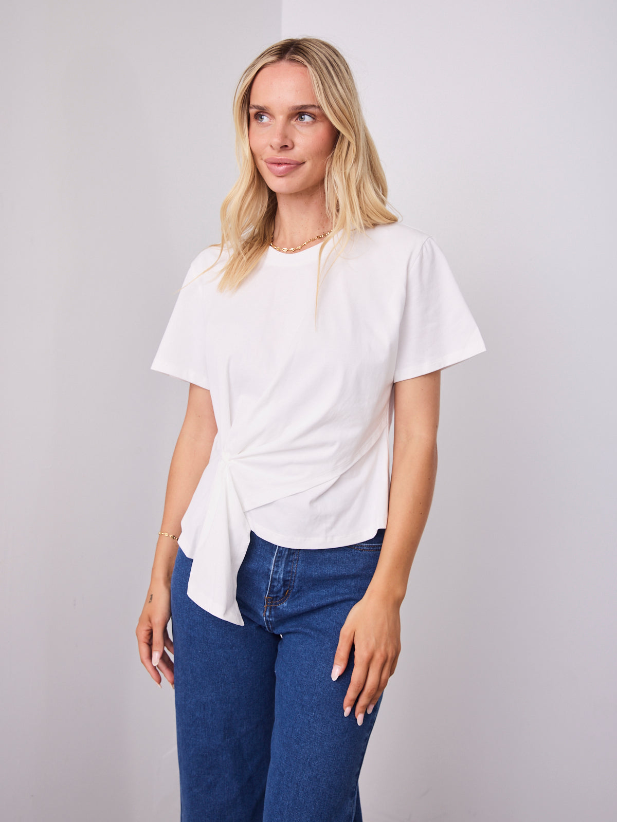 VALENTINA TEE - WHITE