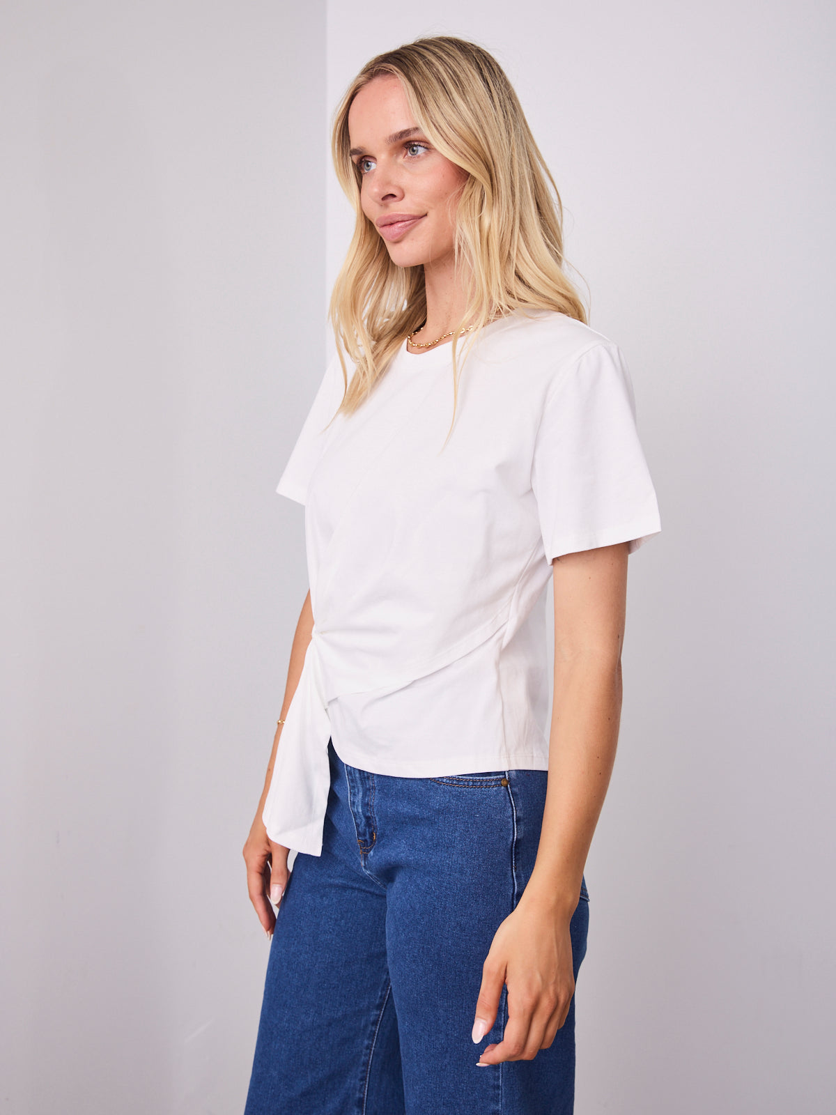 VALENTINA TEE - WHITE