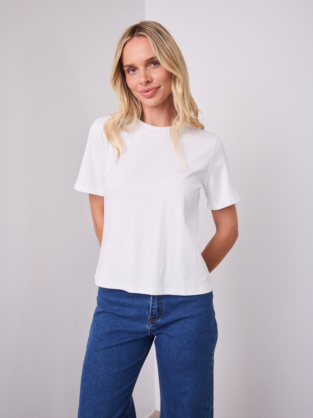 LENNON TEE - WHITE