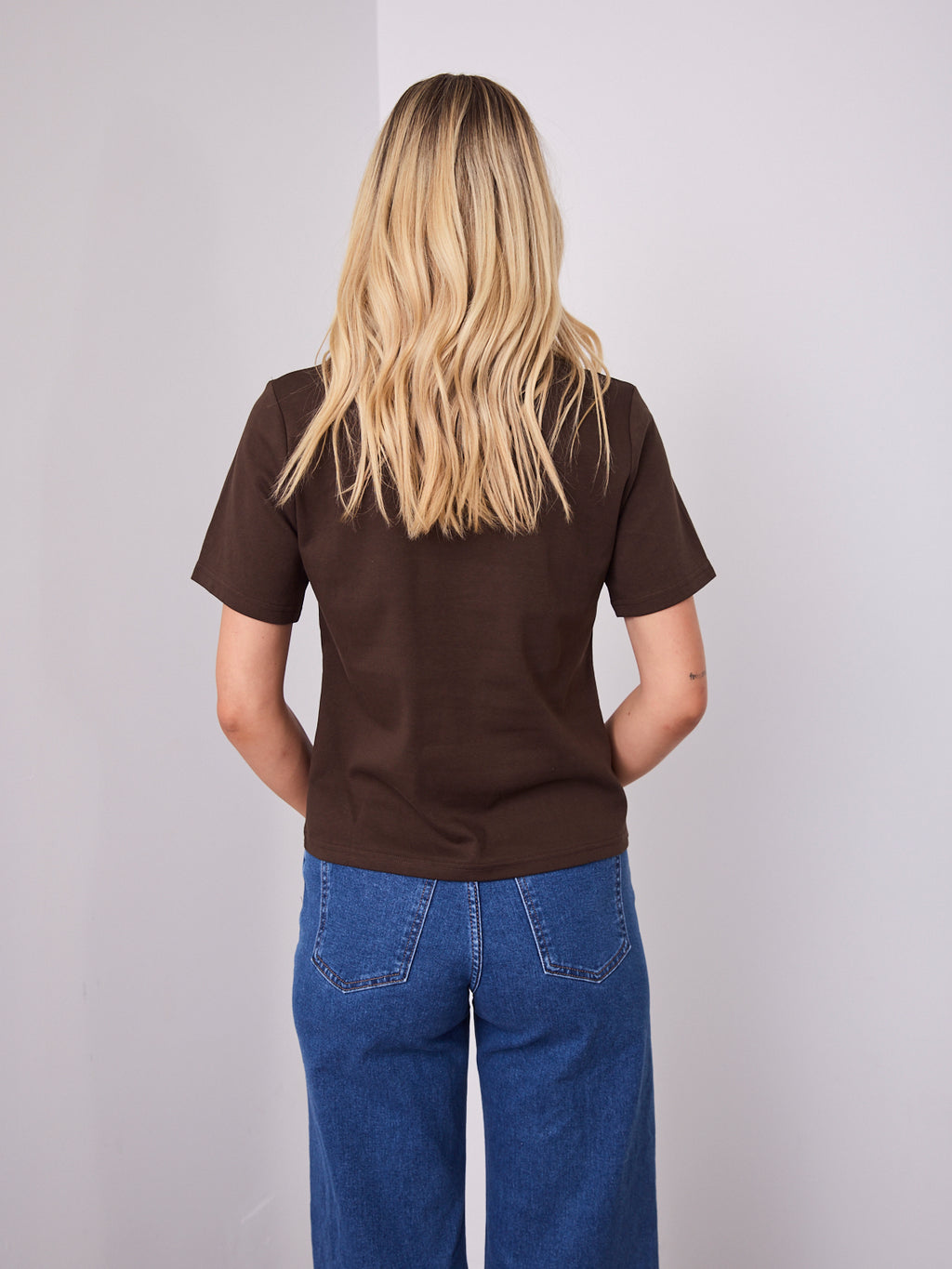 LENNON TEE - CHOCOLATE