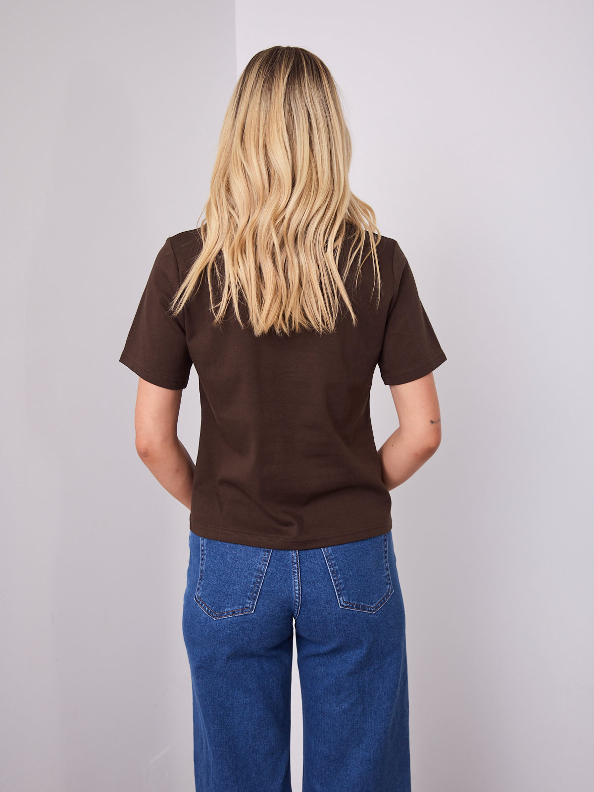 LENNON TEE - CHOCOLATE