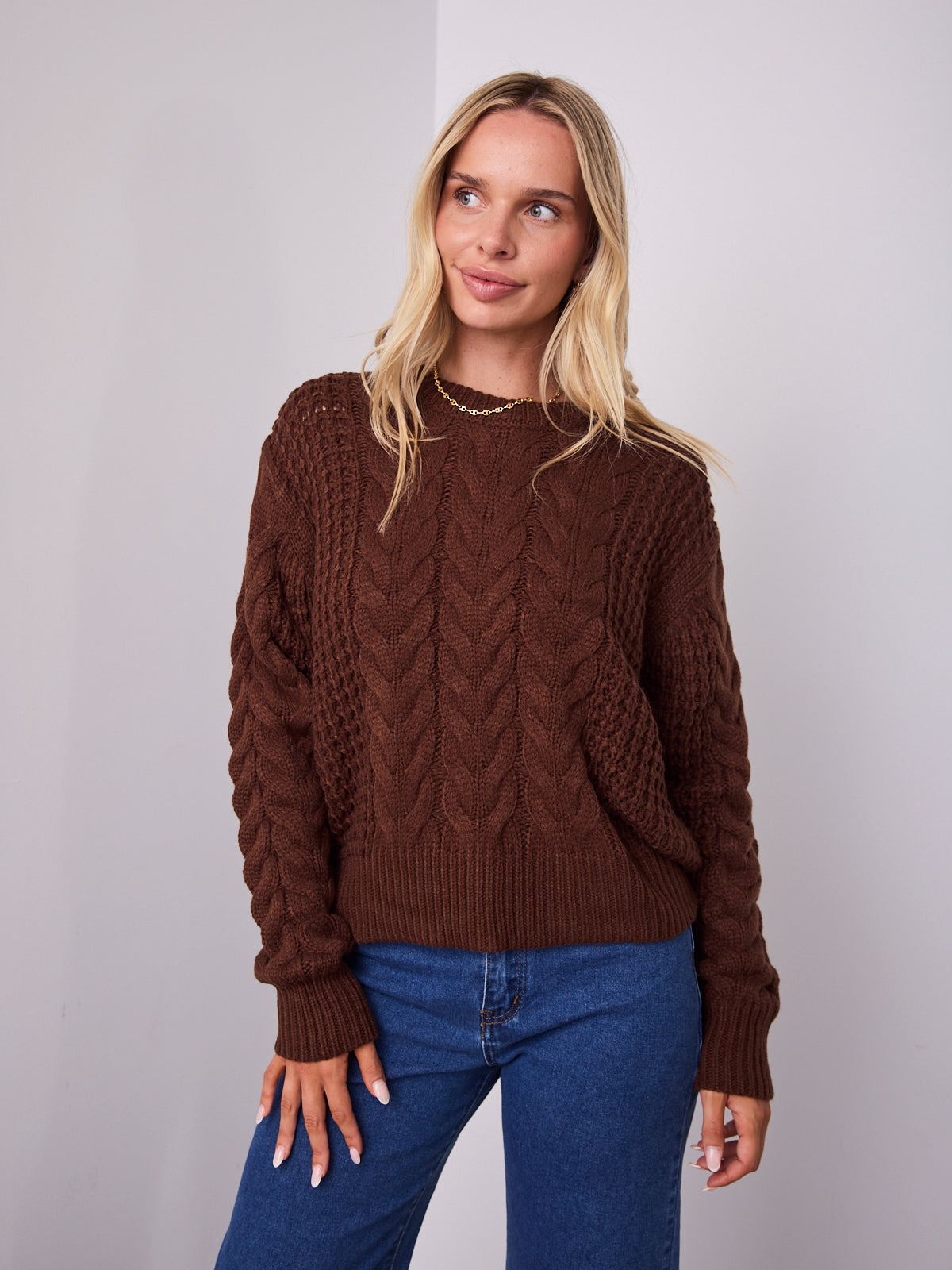 CARLA CABLE KNIT - CHOCOLATE