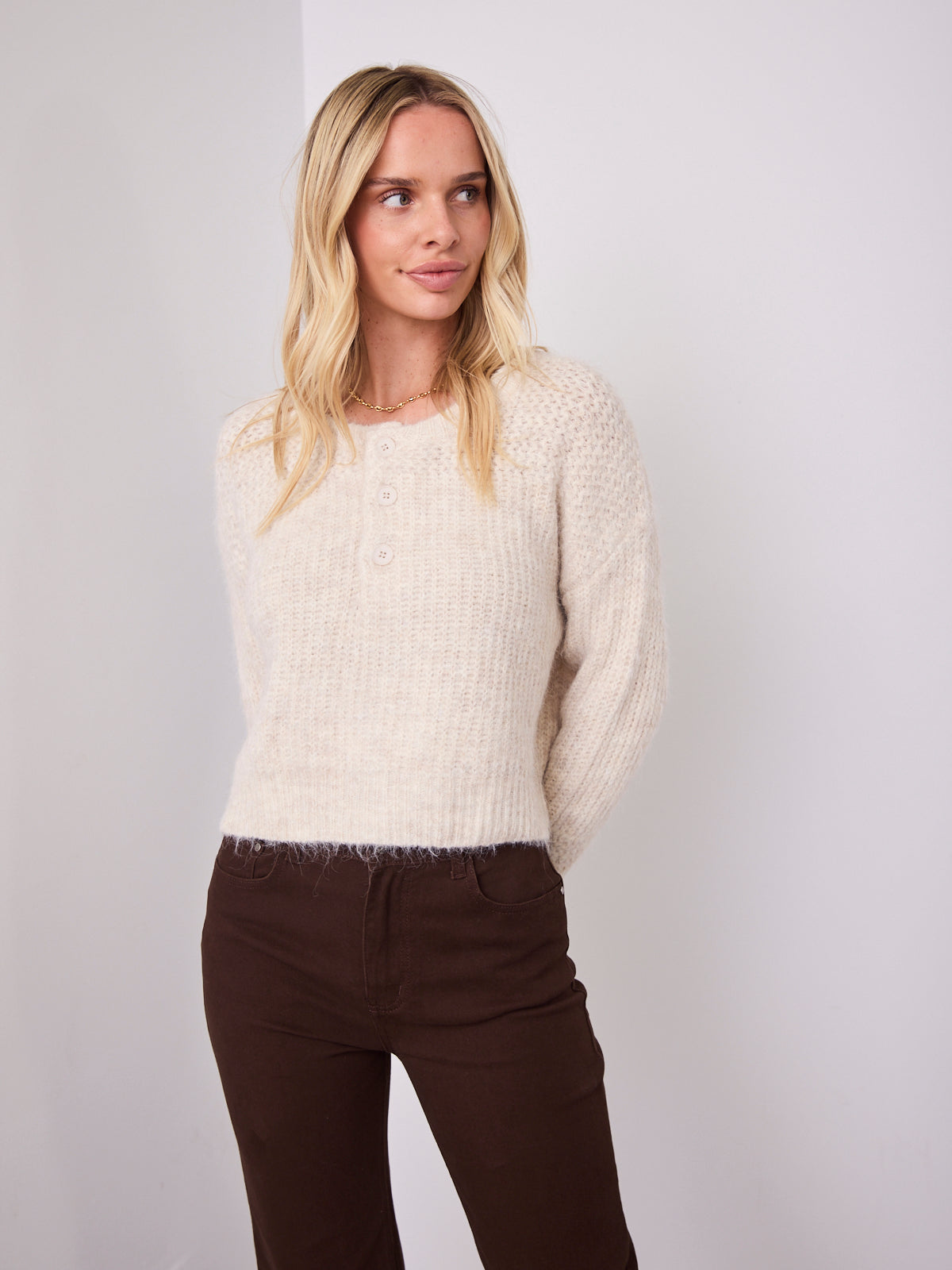 KIRA BUTTON KNIT - LIGHT BEIGE