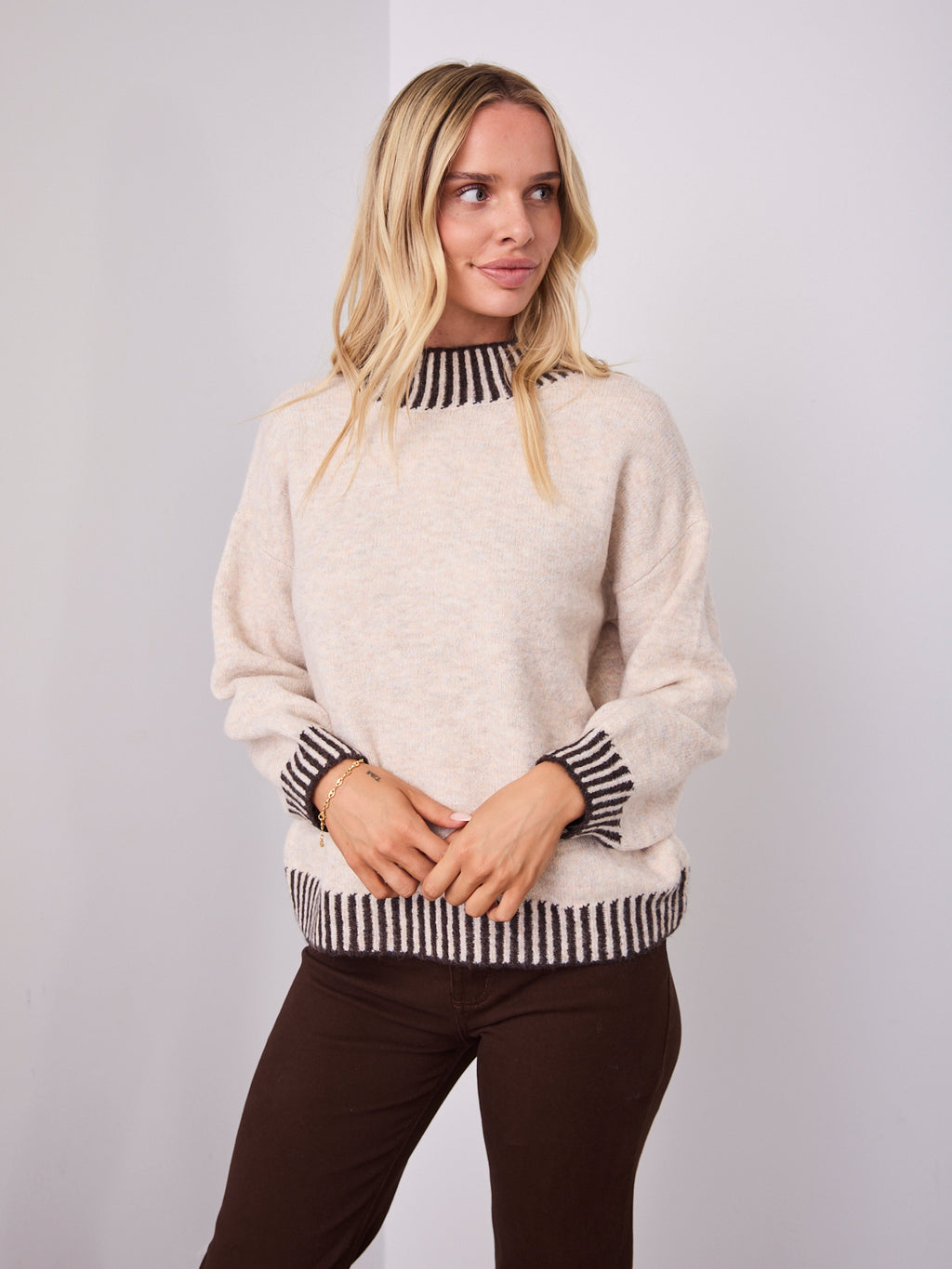 BESSIE STITCH KNIT - LATTE/CHOCOLATE
