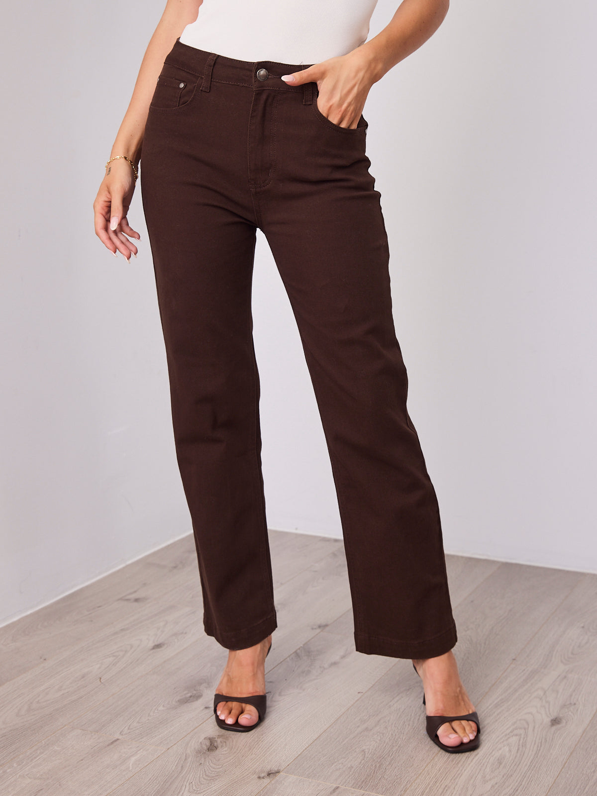 NIKO STRAIGHT LEG STRETCH JEAN - CHOCOLATE