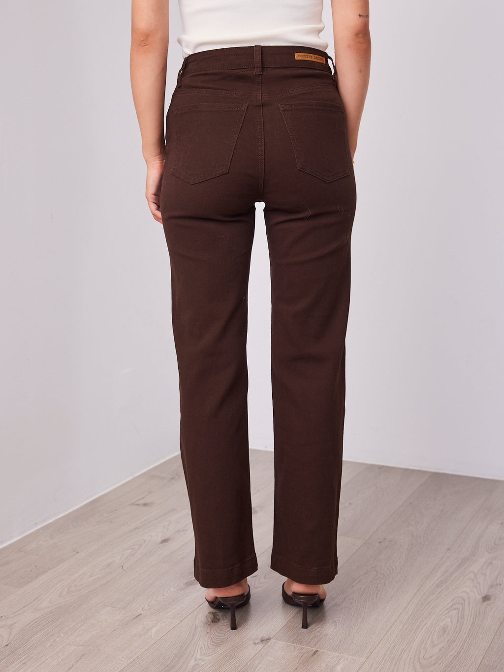 NIKO STRAIGHT LEG STRETCH JEAN - CHOCOLATE
