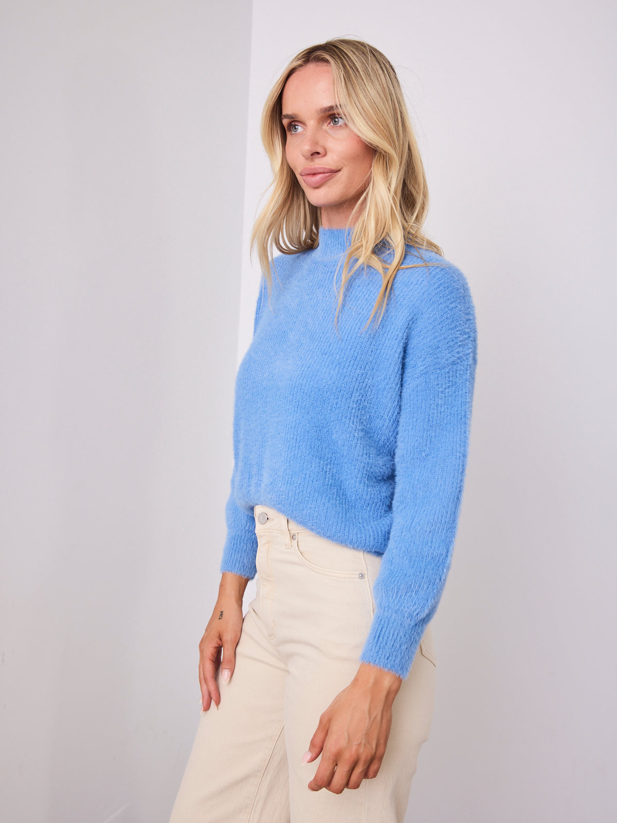 SERENA KNIT - CORNFLOUR BLUE
