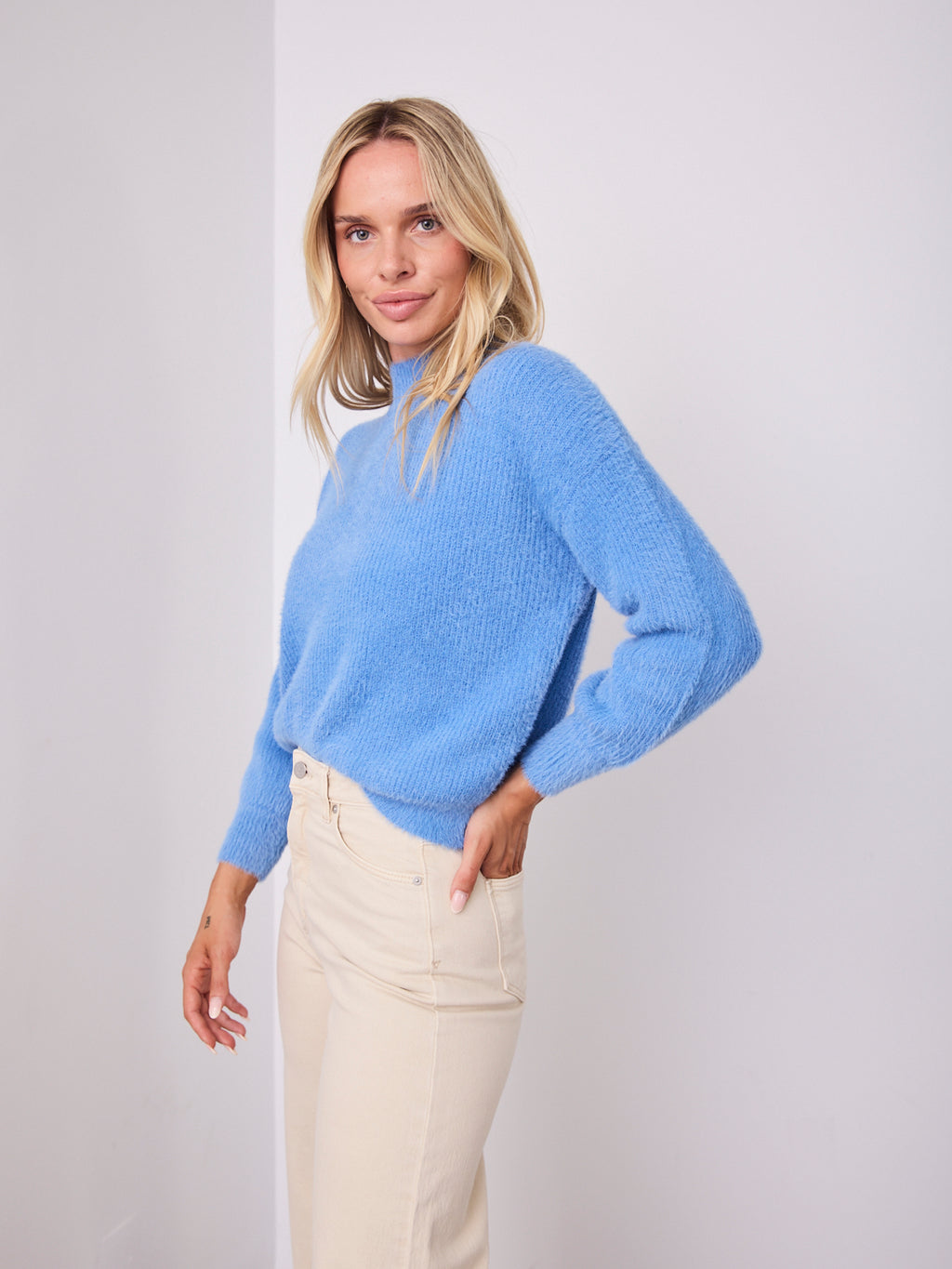 SERENA KNIT - CORNFLOUR BLUE