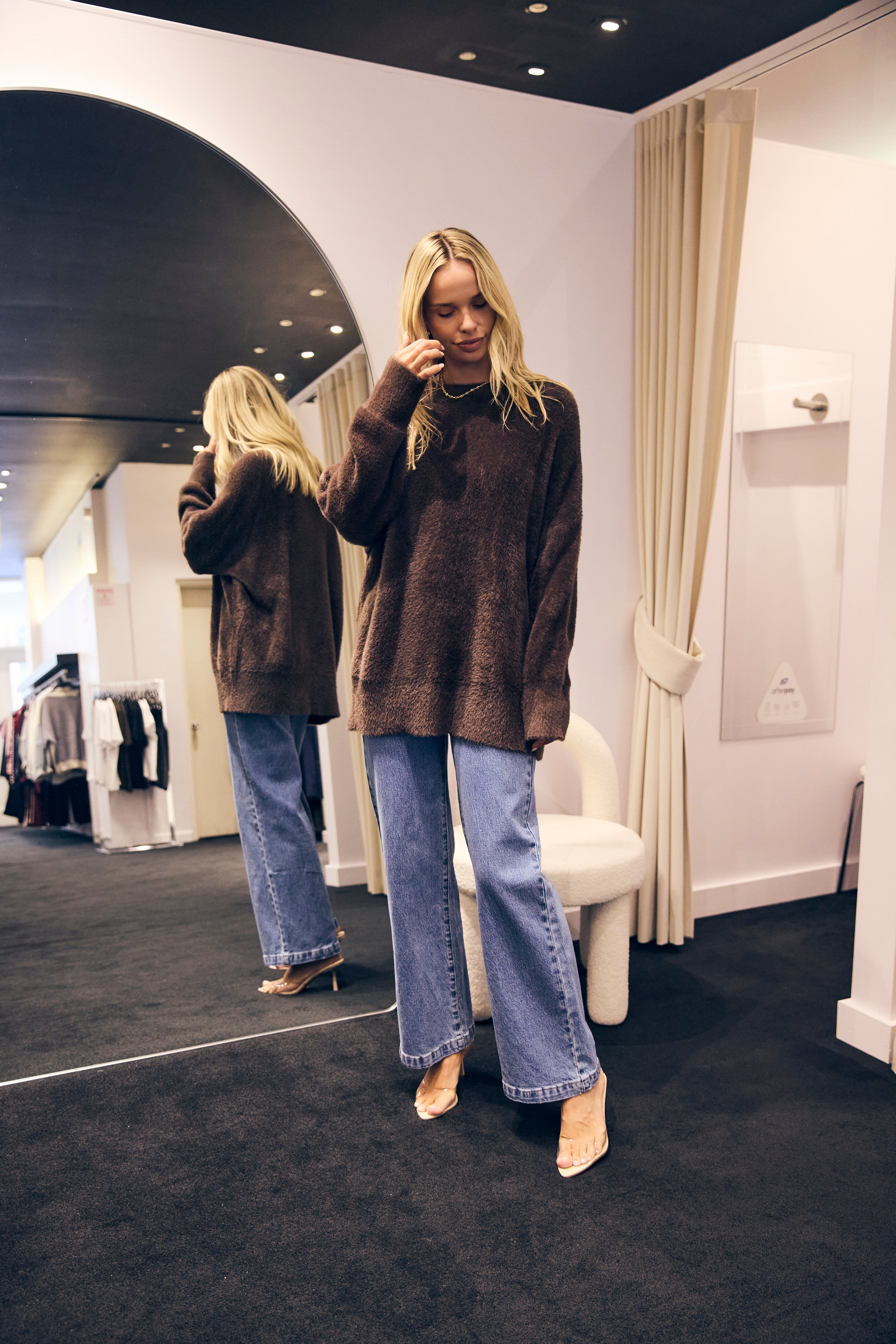 REMY LONG FLUFFY KNIT - CHOCOLATE