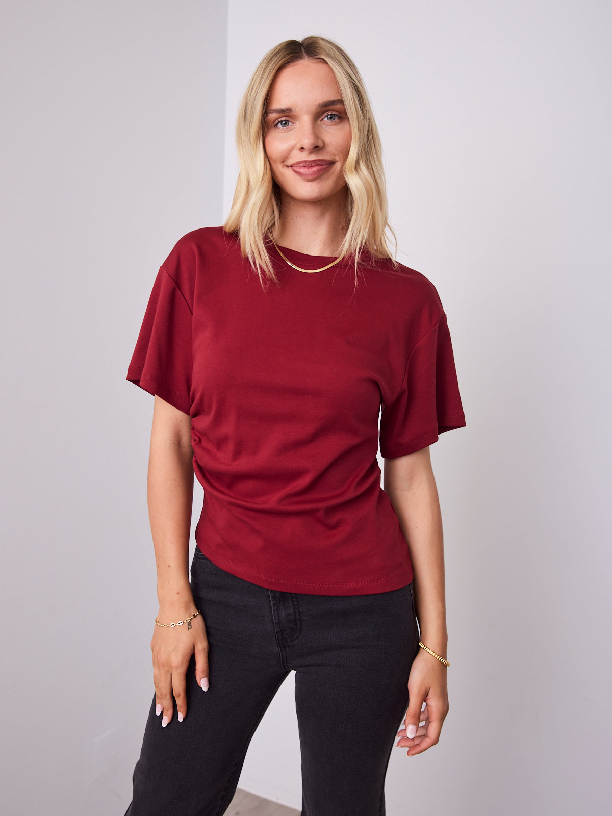 KENNY TEE - MERLOT