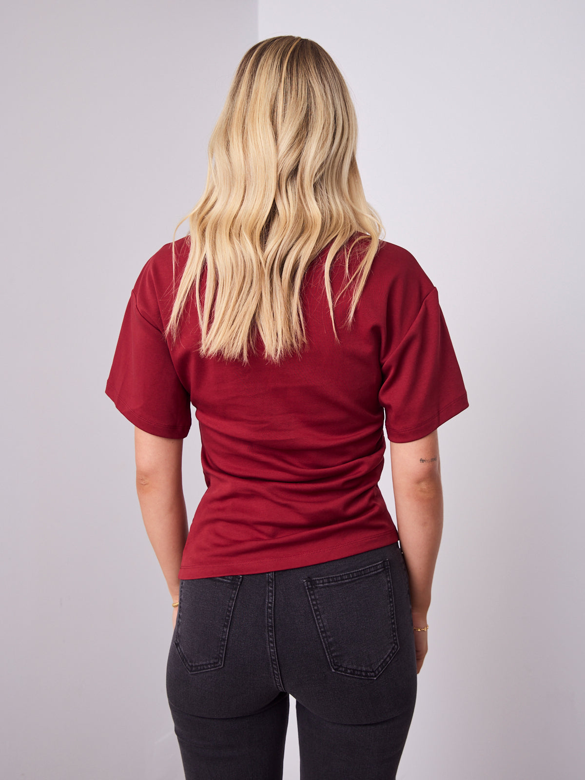 KENNY TEE - MERLOT