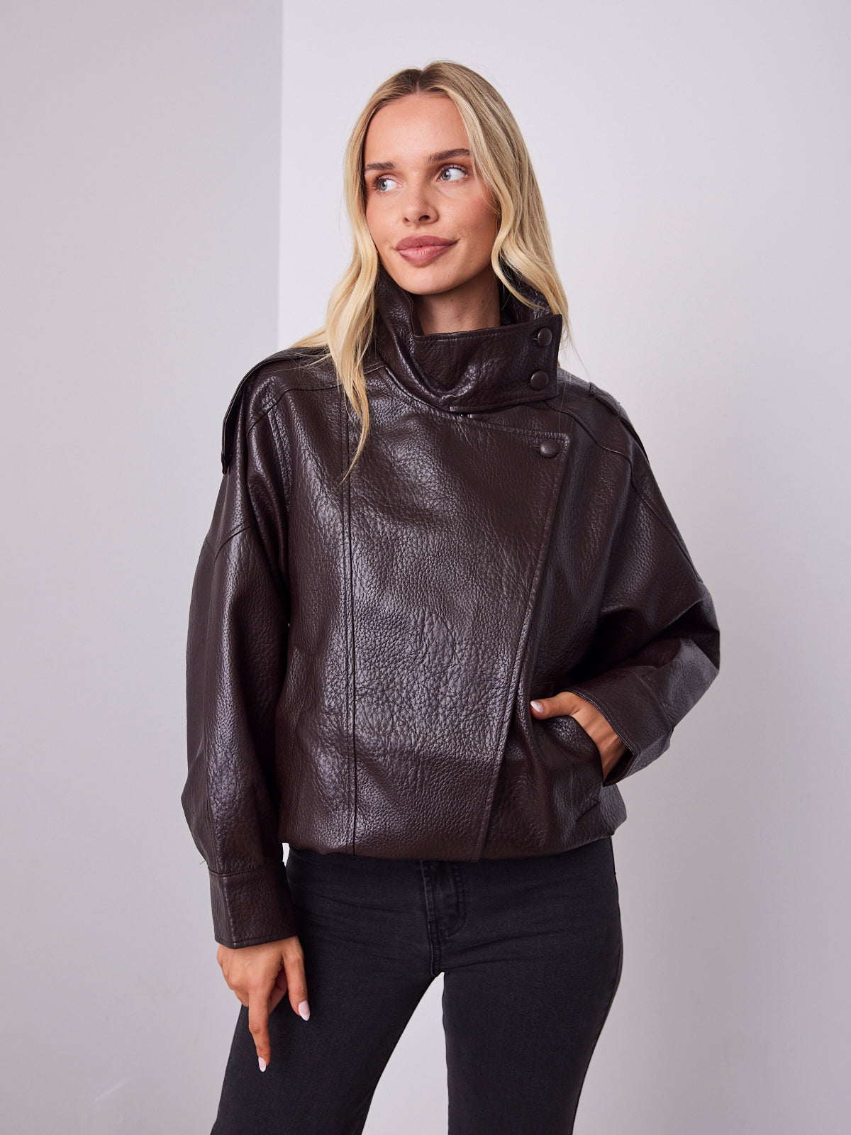 REBEL PU JACKET - CHOCOLATE