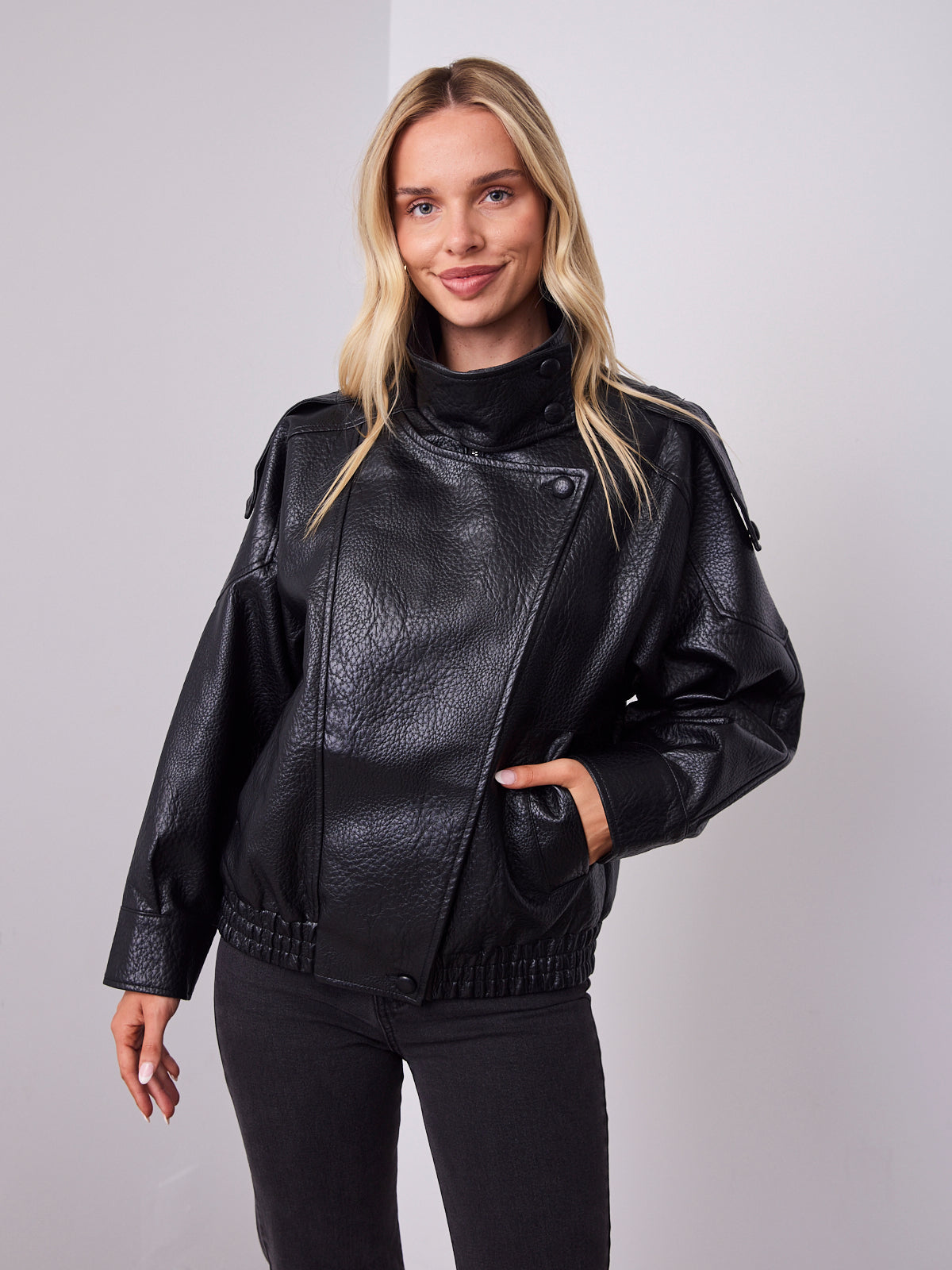 REBEL PU JACKET - BLACK