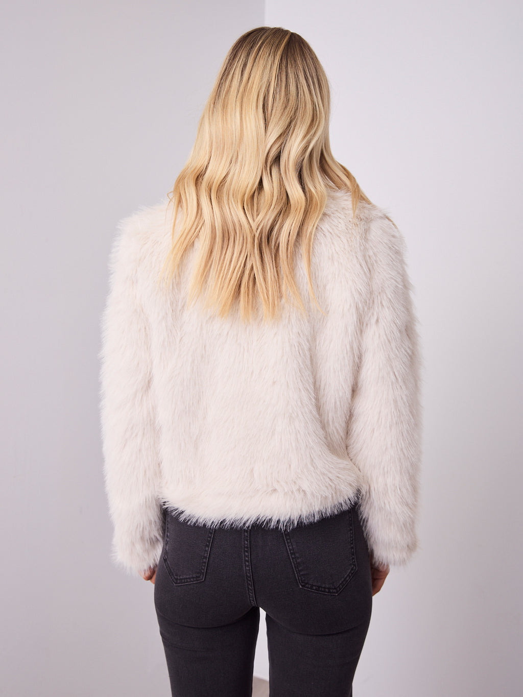 CHICAGO FAUX FUR JACKET - CREAM