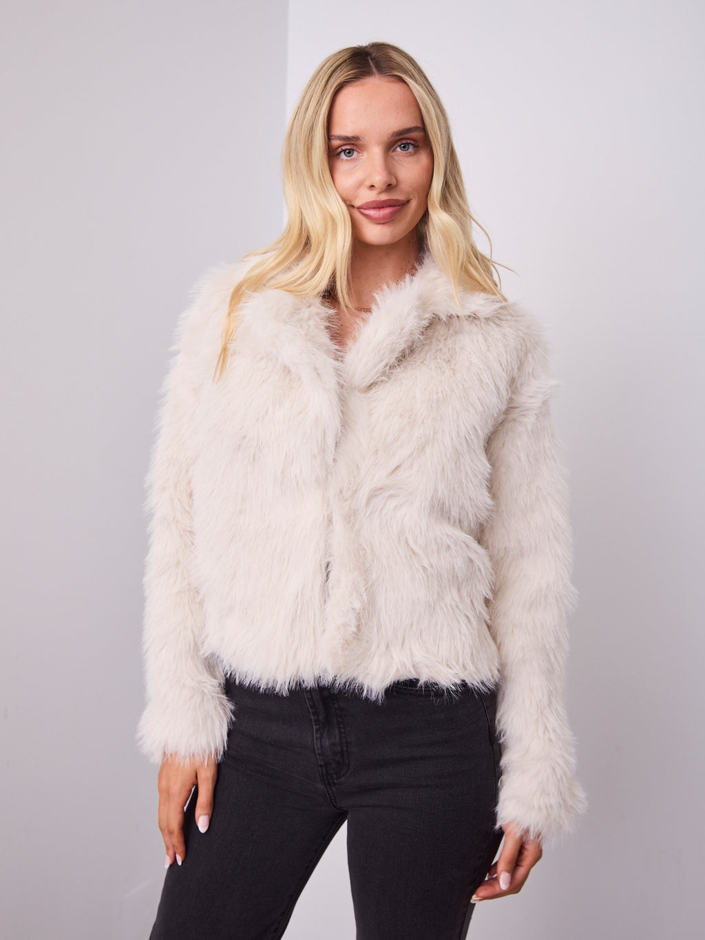 CHICAGO FAUX FUR JACKET - CREAM