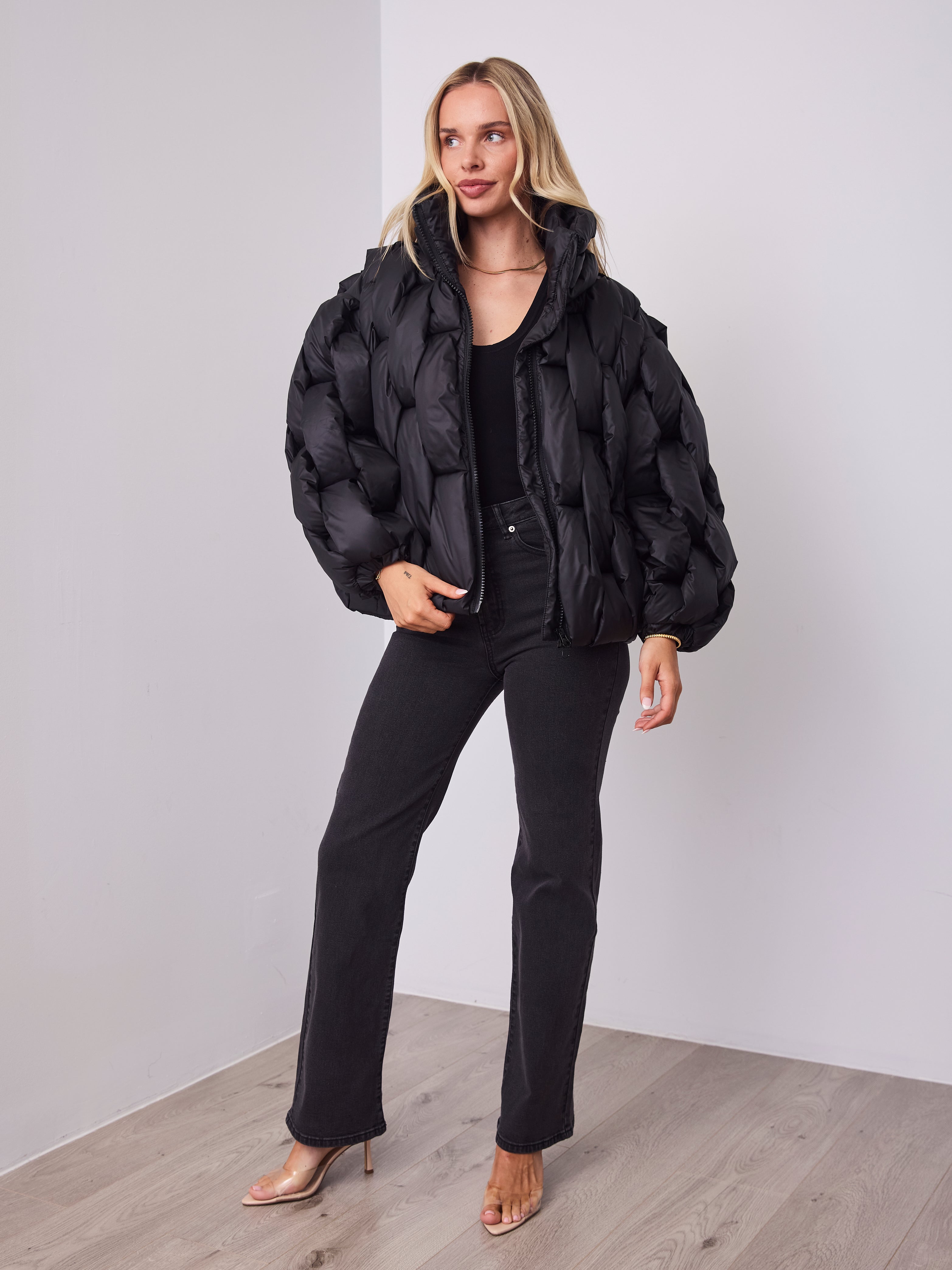 KYLIE PLAIT PUFFER JACKET - BLACK