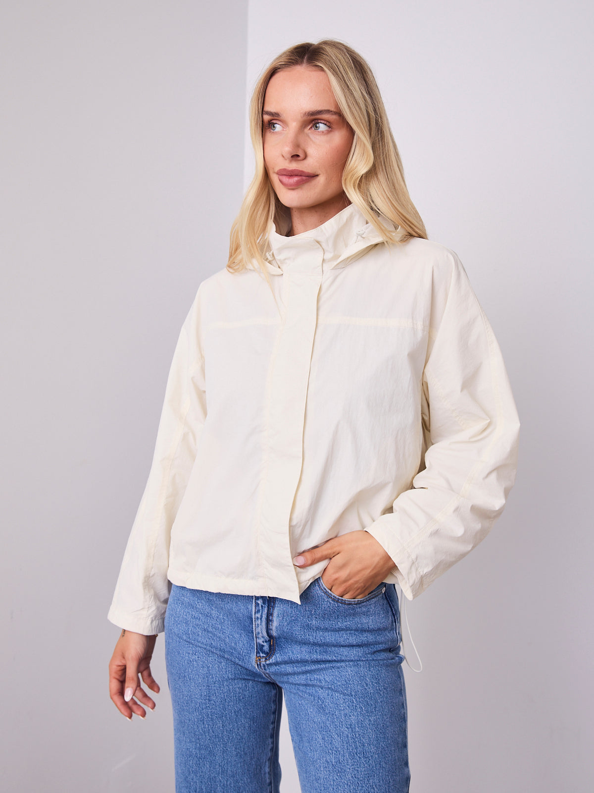 DANIEL WINDBREAKER JACKET - CREAM
