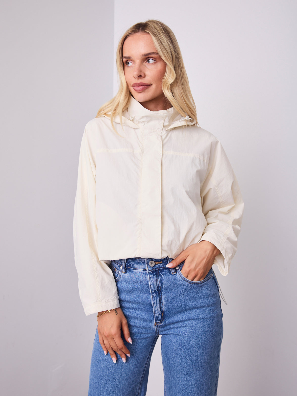 DANIEL WINDBREAKER JACKET - CREAM