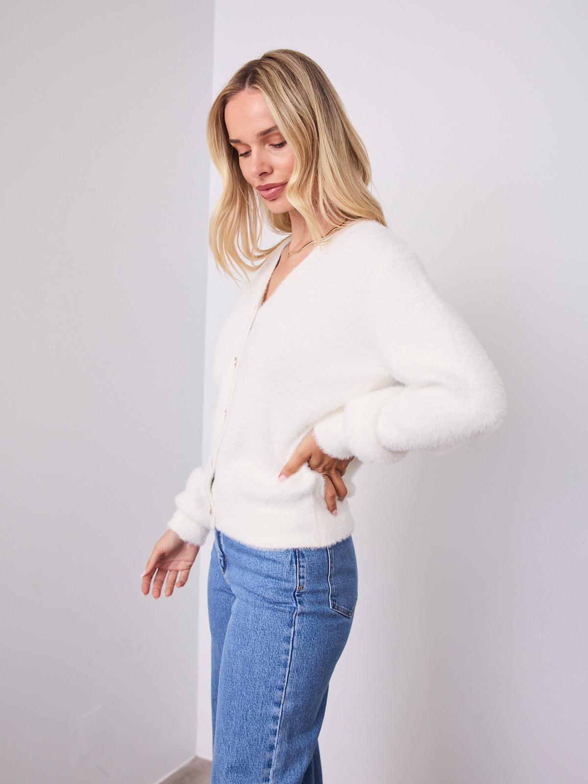 MAVI FLUFFY CARDI - WHITE