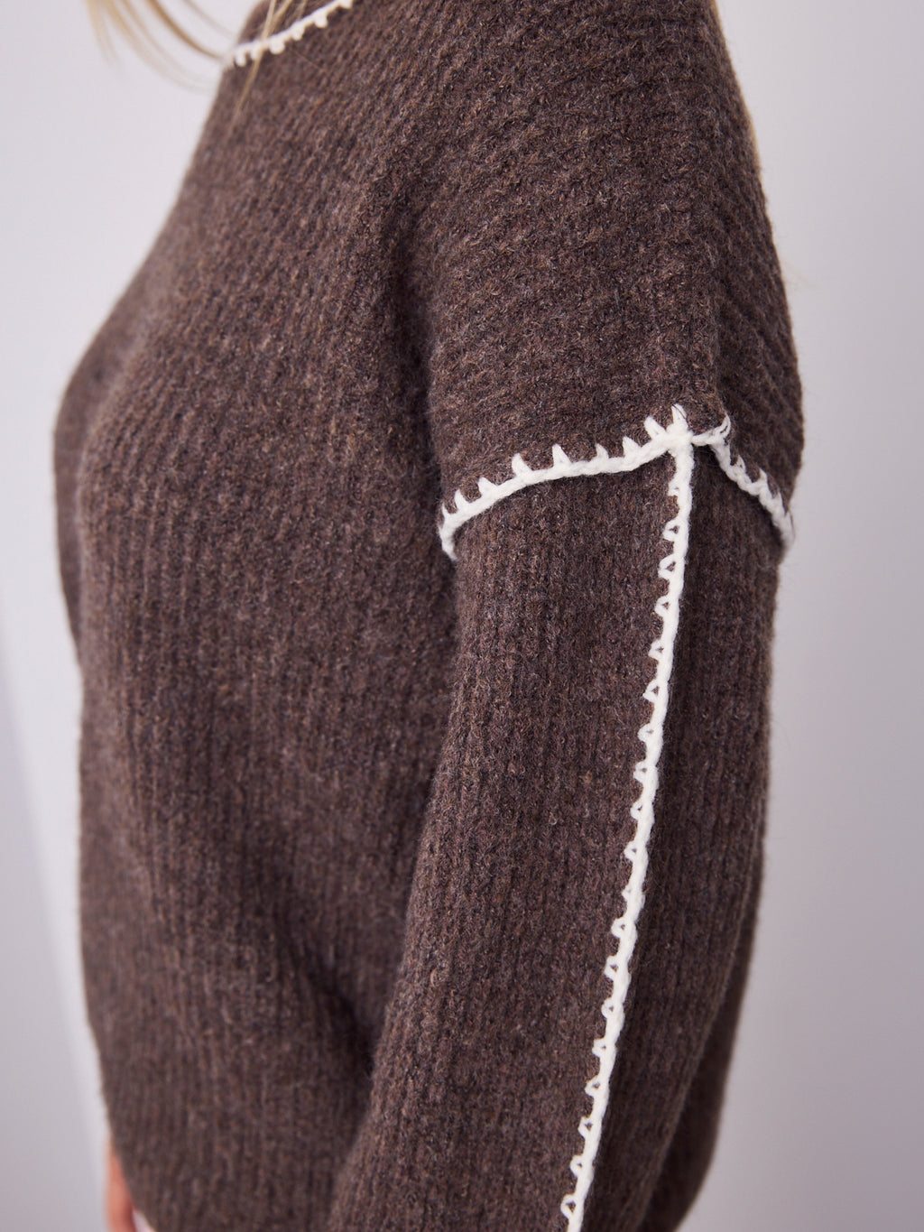 BELINDA KNIT - CHOCOLATE