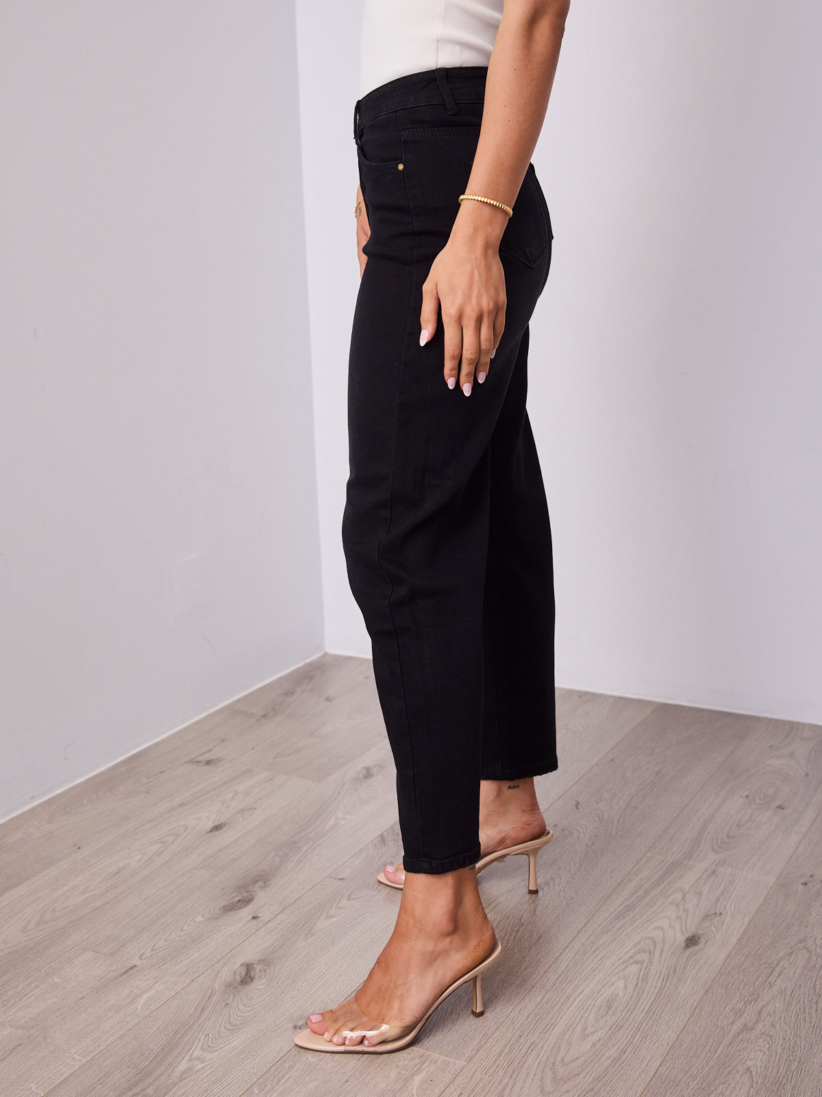 TARAH BARREL JEANS - WASHED BLACK