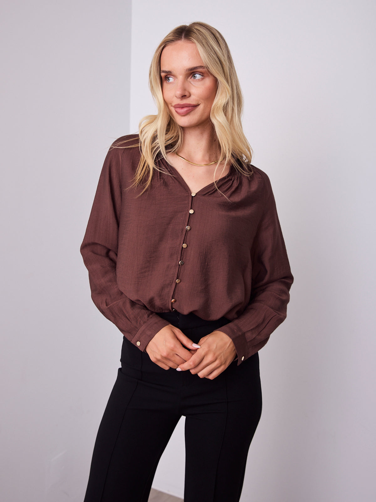 DONNA BLOUSE - CHOCOLATE