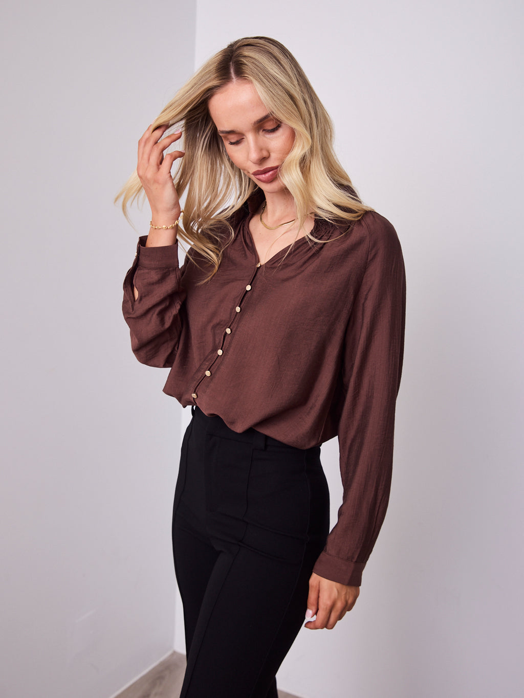 DONNA BLOUSE - CHOCOLATE