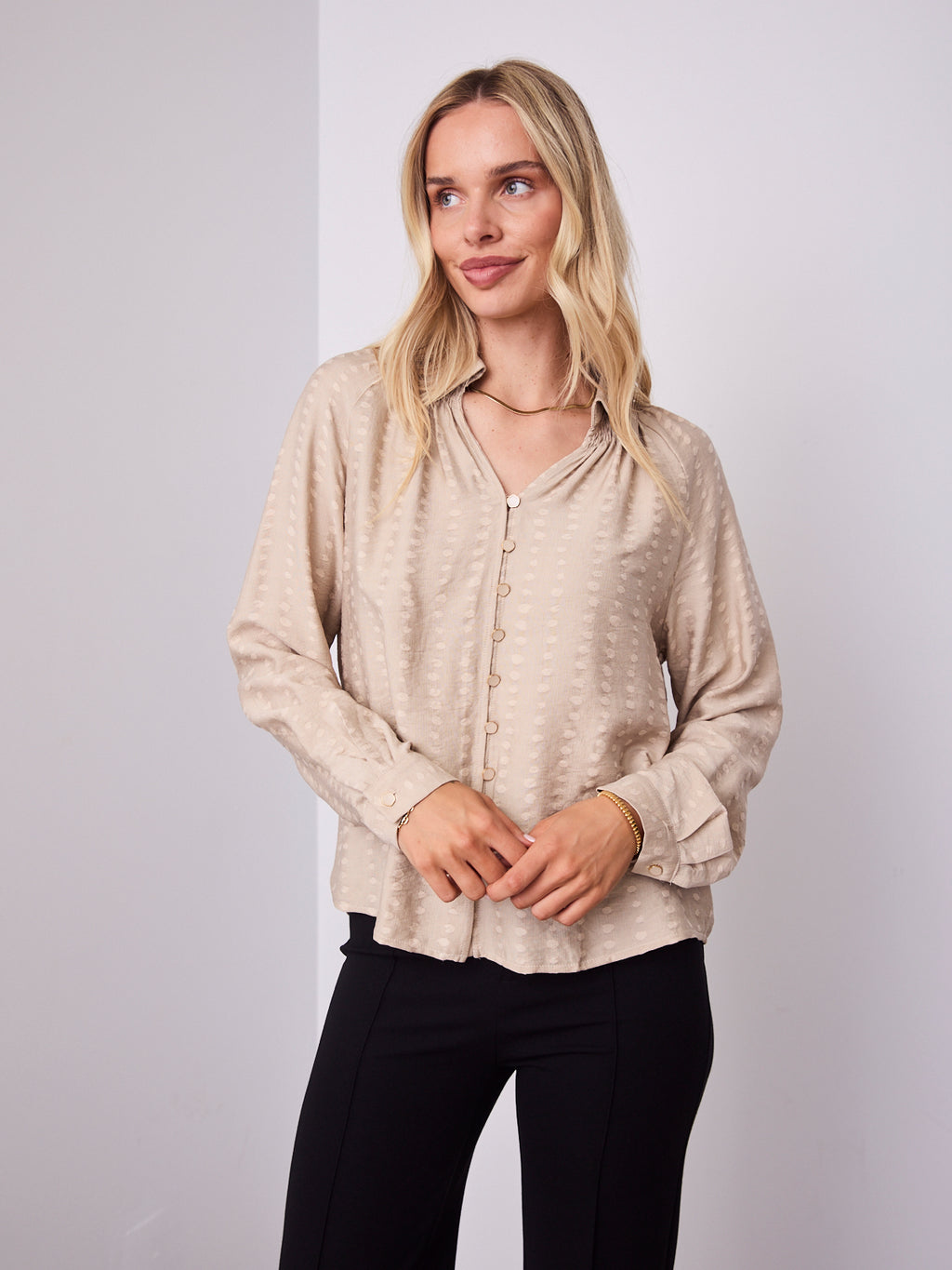 MADELINE BLOUSE - CHAMPAGNE