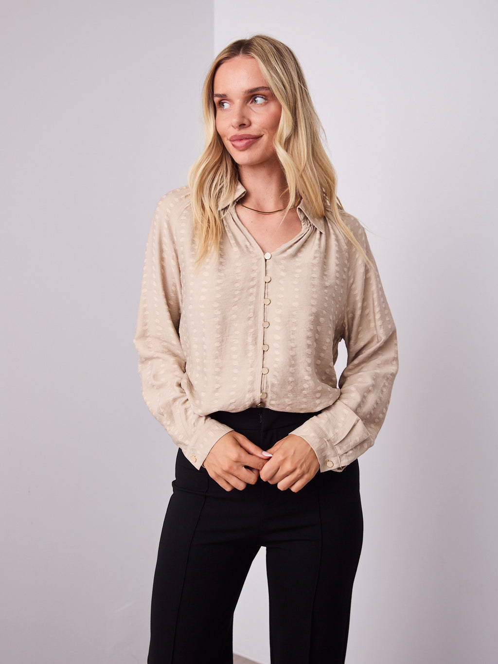 MADELINE BLOUSE - CHAMPAGNE