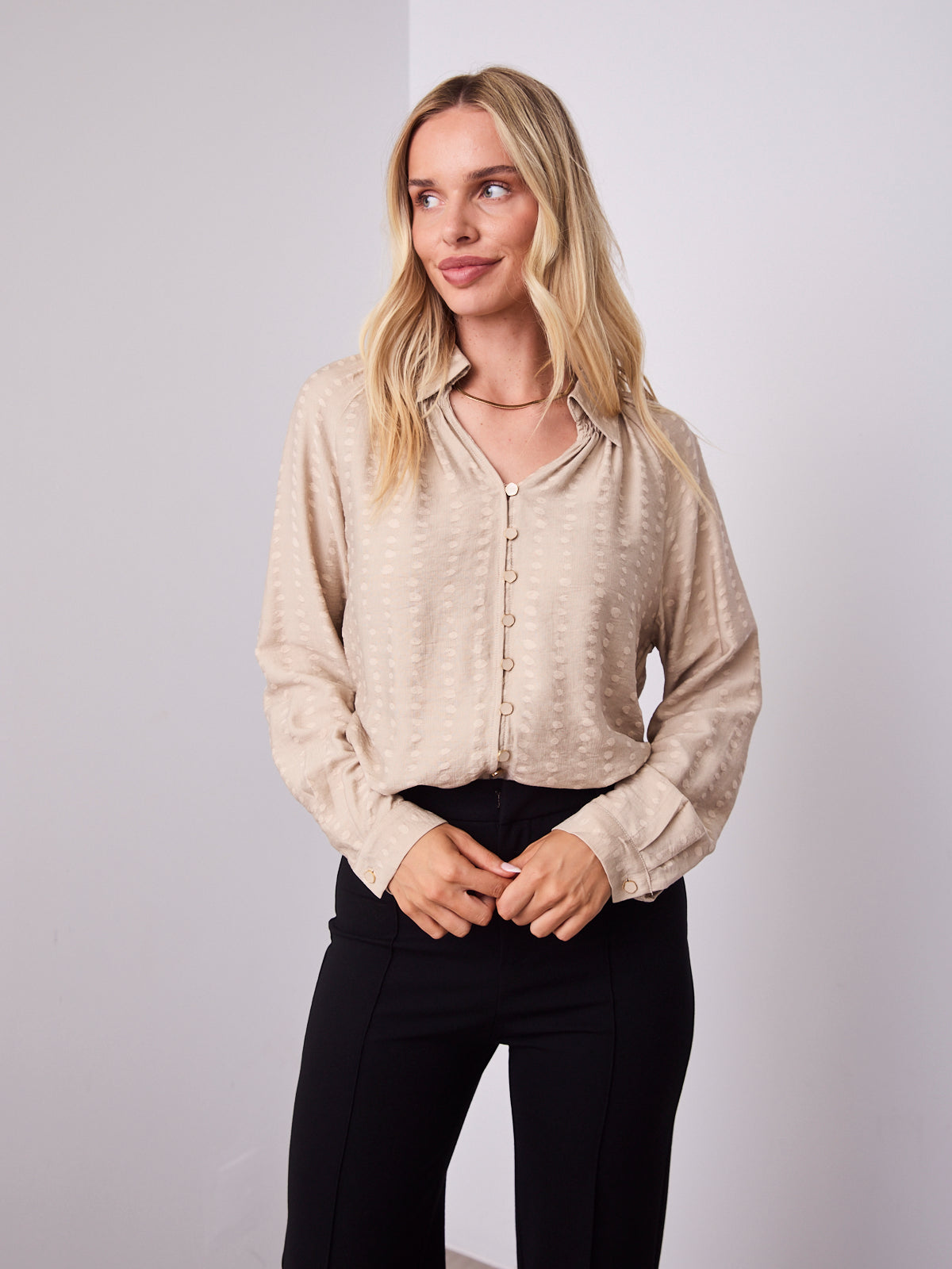 MADELINE BLOUSE - CHAMPAGNE