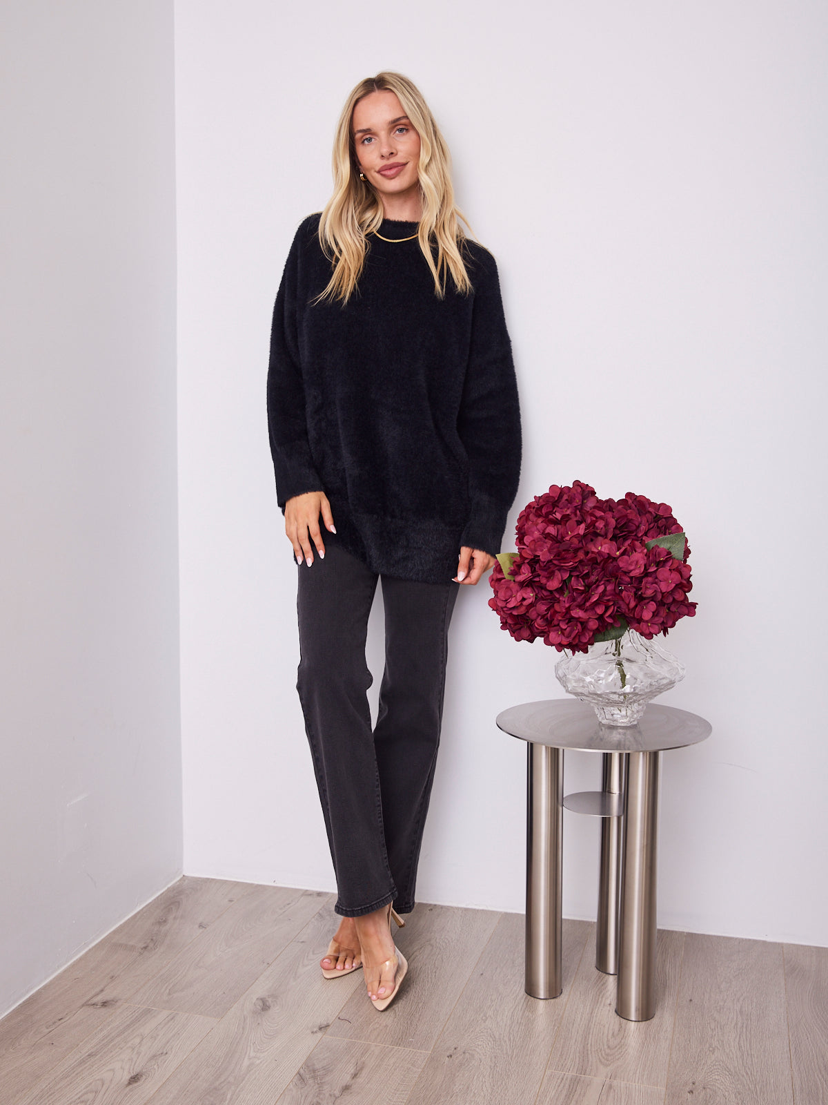 REMY LONG FLUFFY KNIT - BLACK