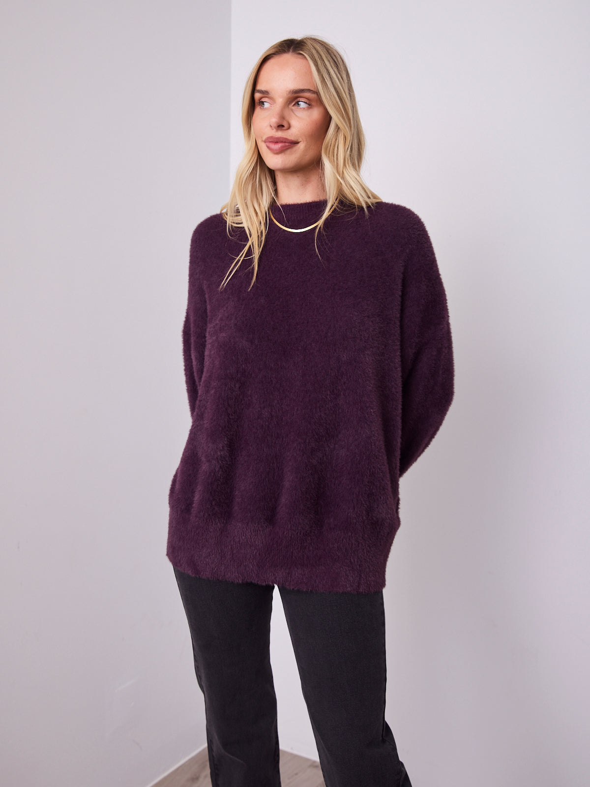 REMY LONG FLUFFY KNIT - DARK PLUM